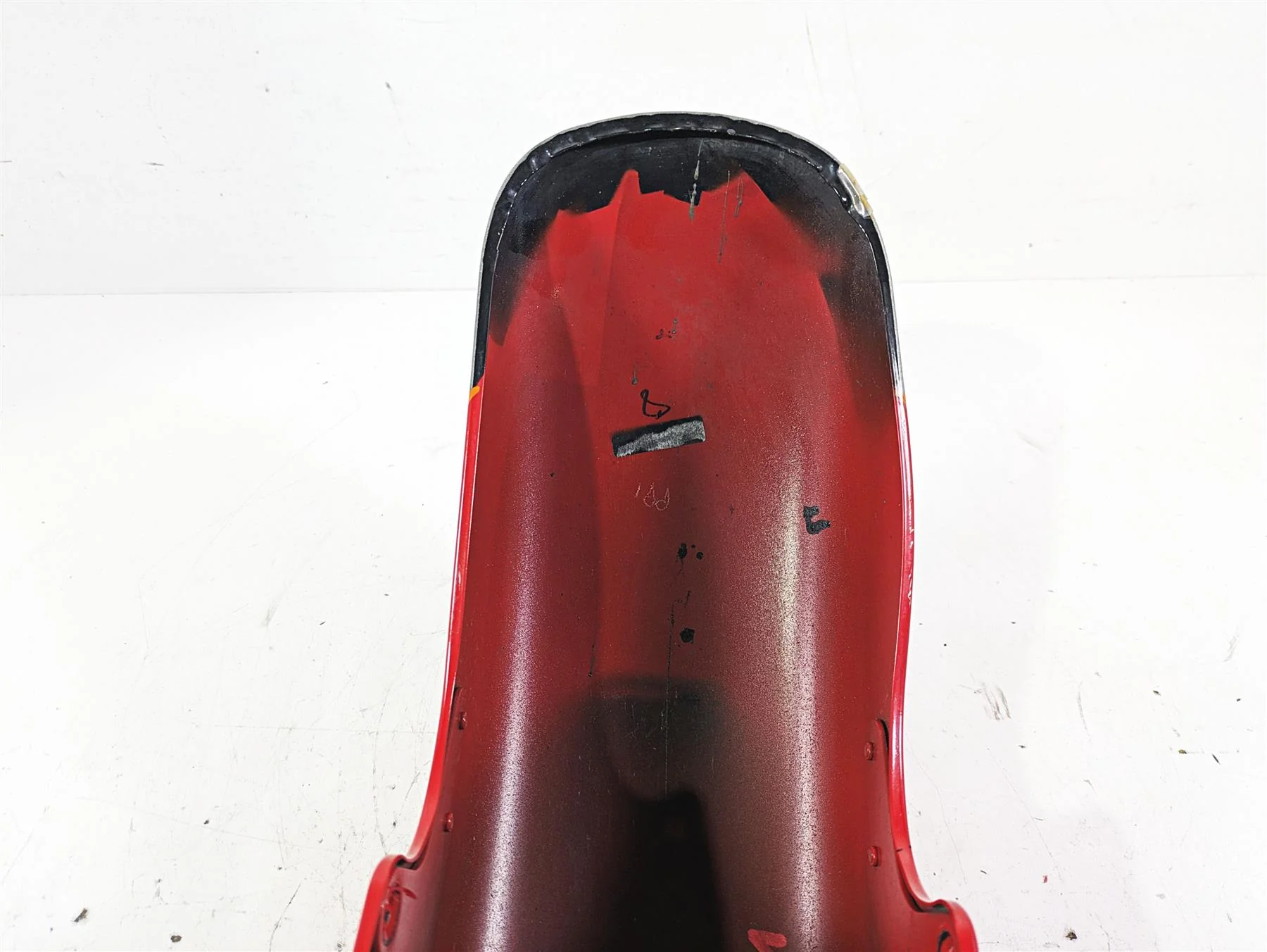 2005 Harley Softail FLSTFSE CVO Fat Boy Front Fender Electric Cherry 59595-05 - Image 11