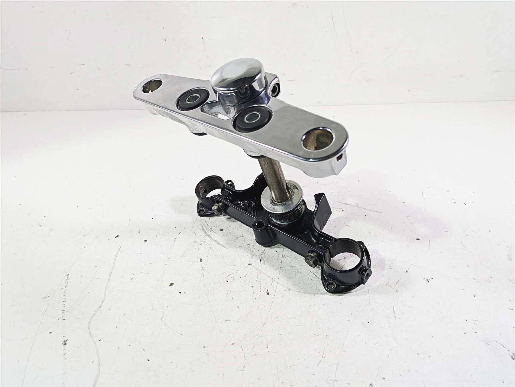 2005 Harley Softail FLSTFSE CVO Fat Boy Lower & Upper Triple Tree Set 45605-00A - Image 12