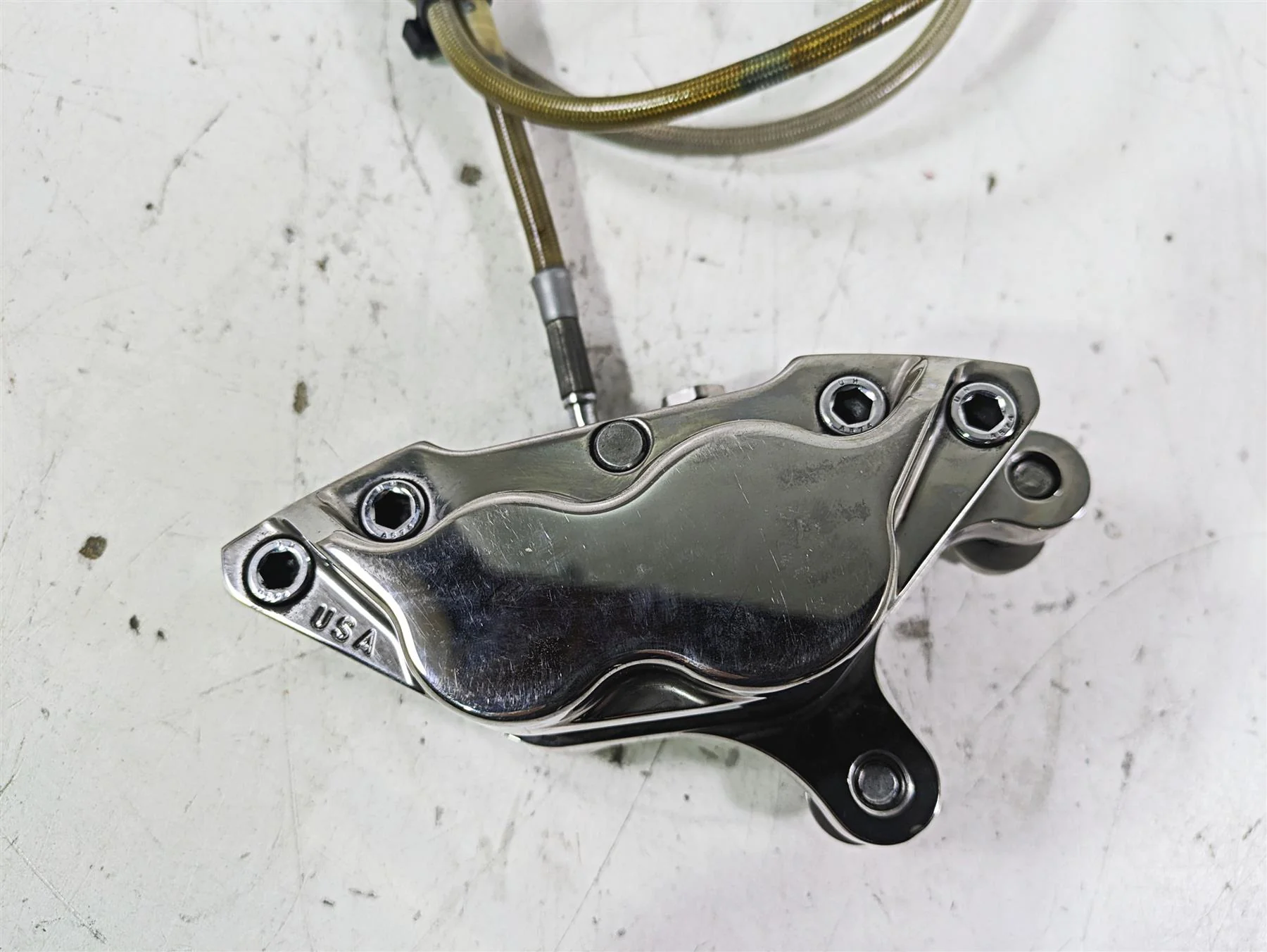 2005 Harley Softail FLSTFSE CVO Fat Boy Performance Machine Caliper 0053-2919 - Image 10