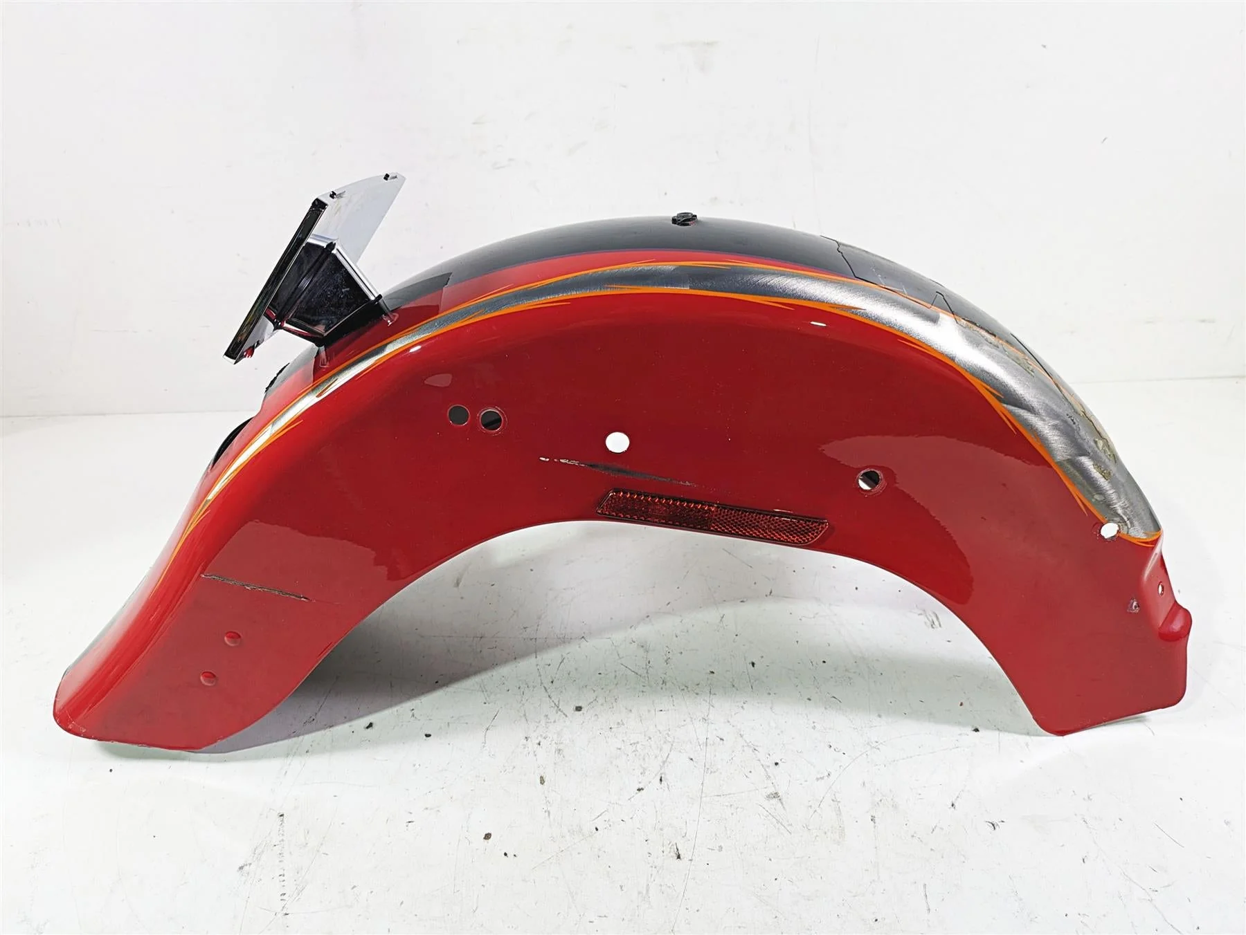 2005 Harley Softail FLSTFSE CVO Fat Boy Rear Fender Electric Cherry 59631-05 - Image 5