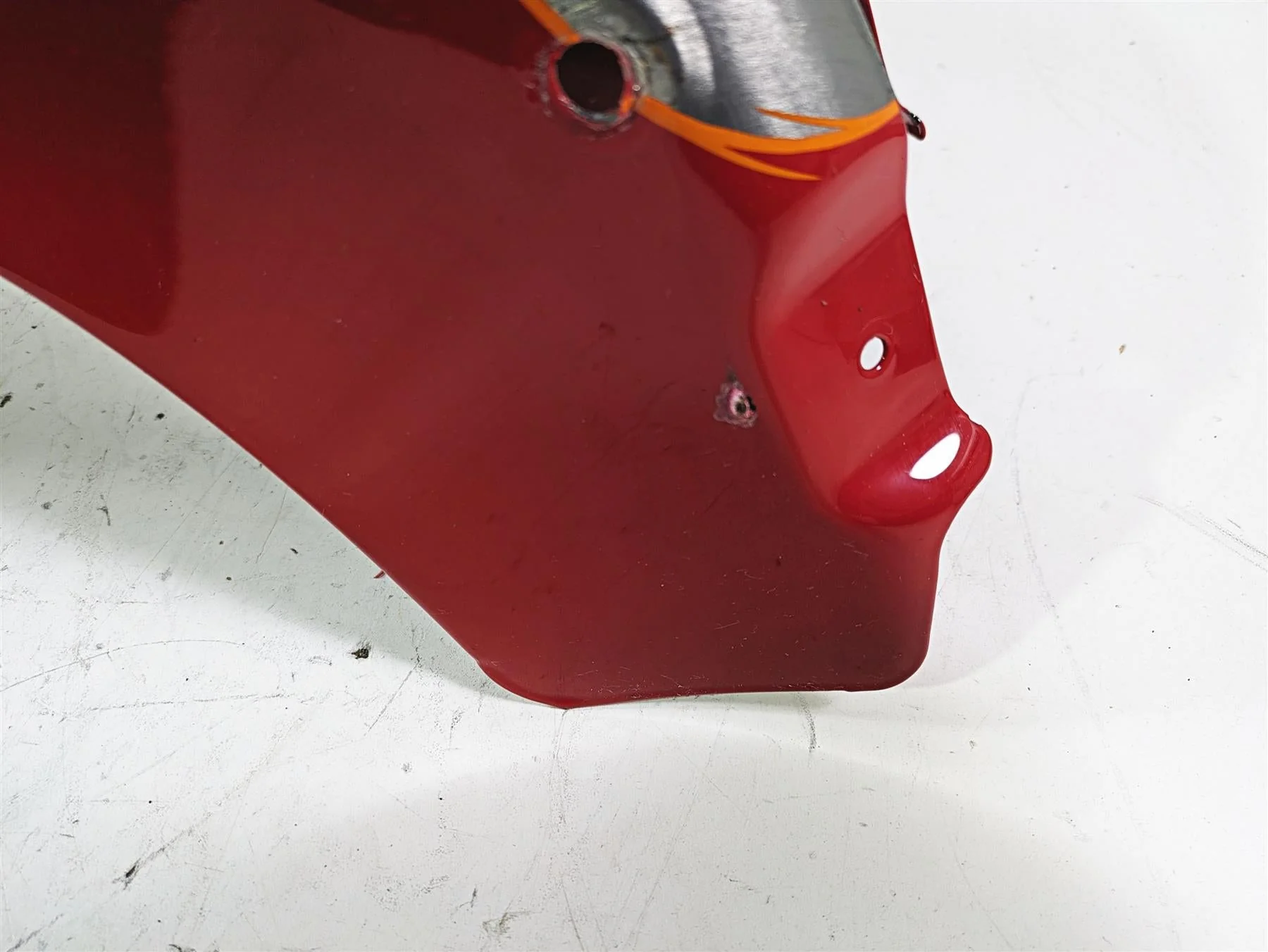 2005 Harley Softail FLSTFSE CVO Fat Boy Rear Fender Electric Cherry 59631-05 - Image 8