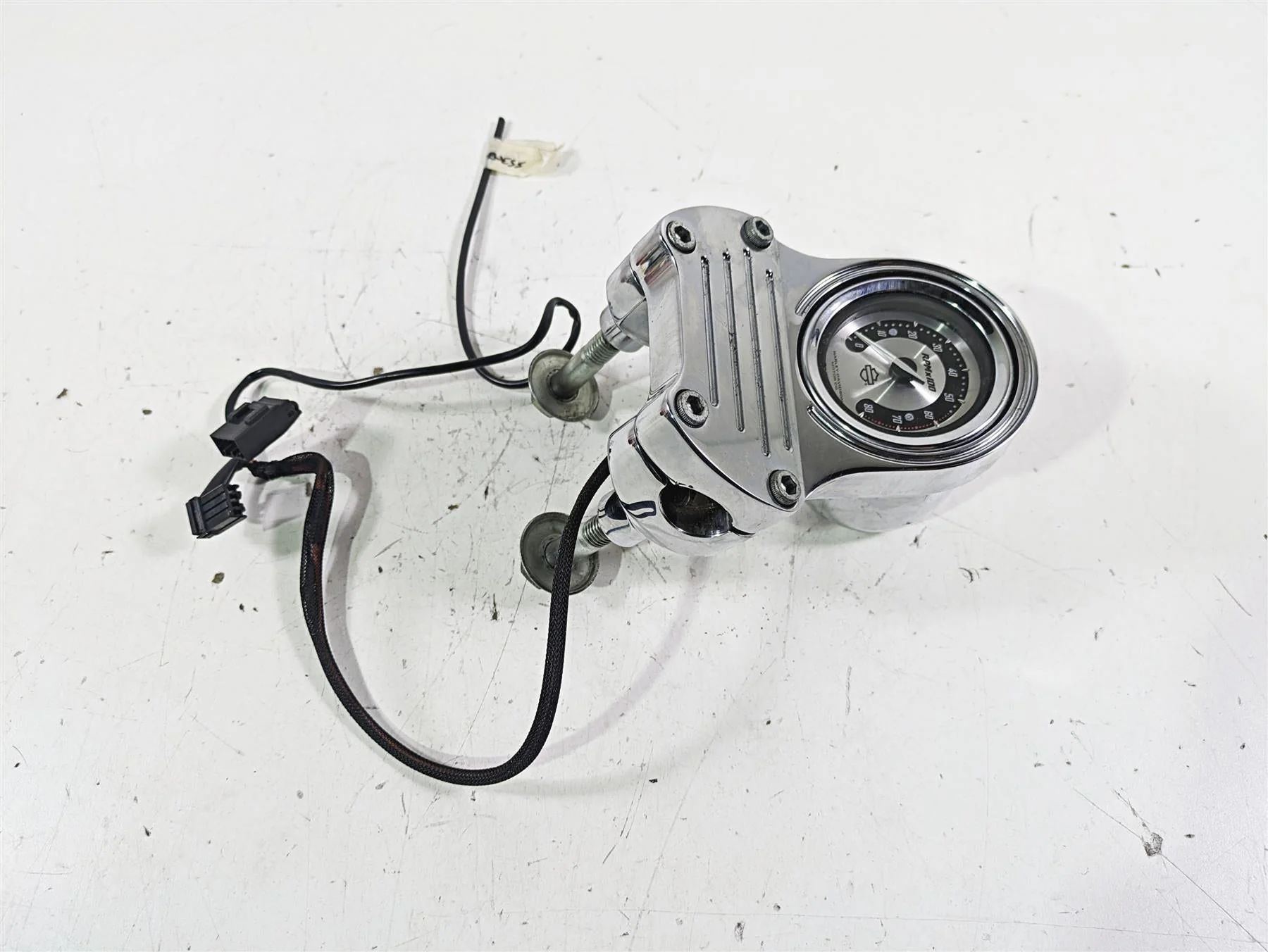 2005 Harley Softail FLSTFSE CVO Fat Boy Tachometer Tacho Riser Set Read 69270-05