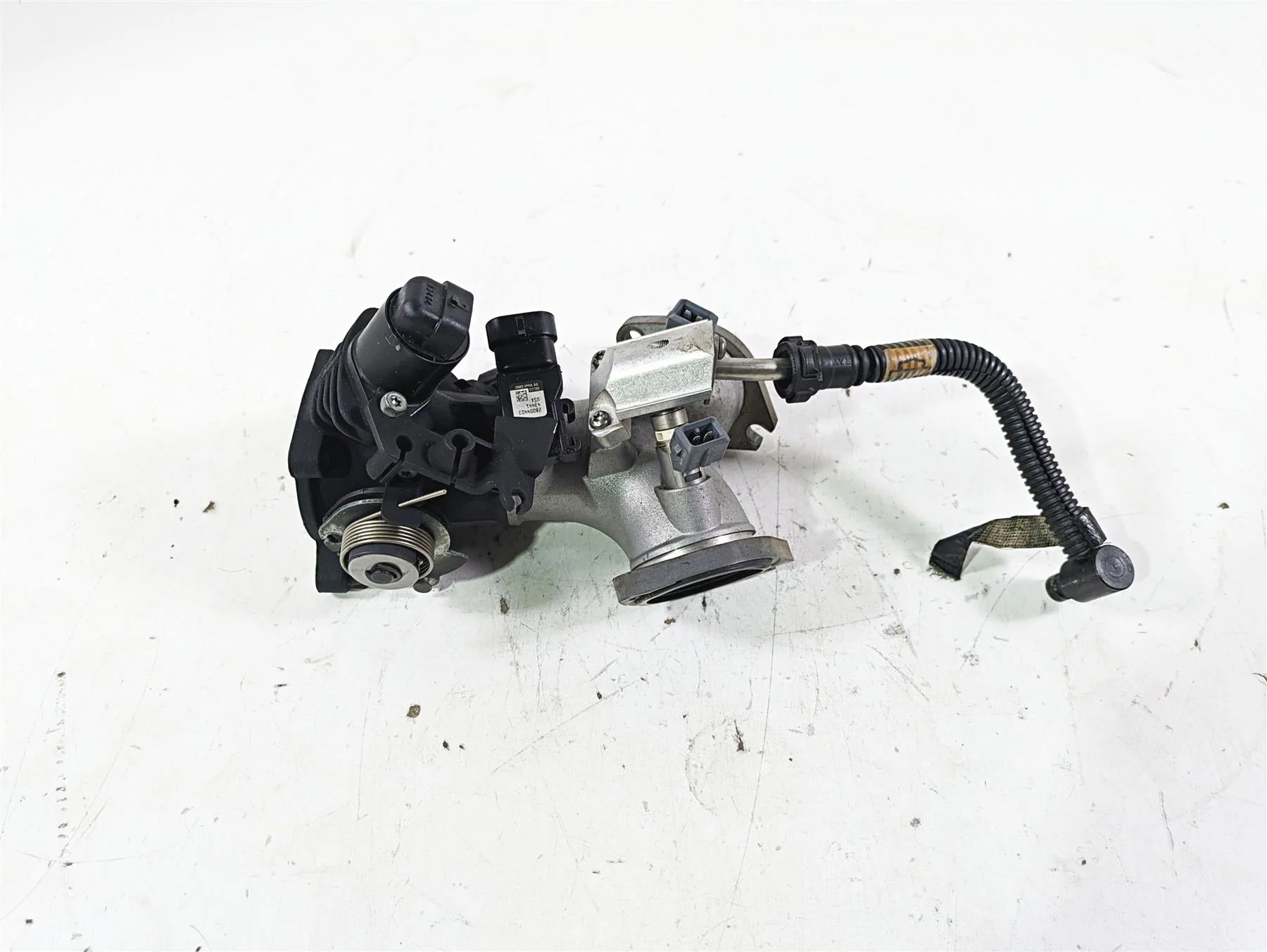 2005 Harley Softail FLSTFSE CVO Fat Boy Throttle Body Fuel Injection 27600-01 - Image 3