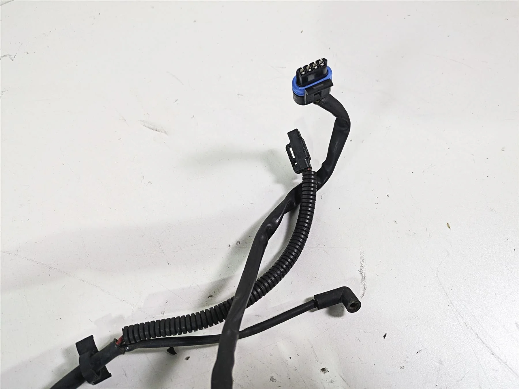 2005 Harley Softail FLSTFSE CVO Fat Boy Wiring Harness Loom - Read 70431-04A - Image 4