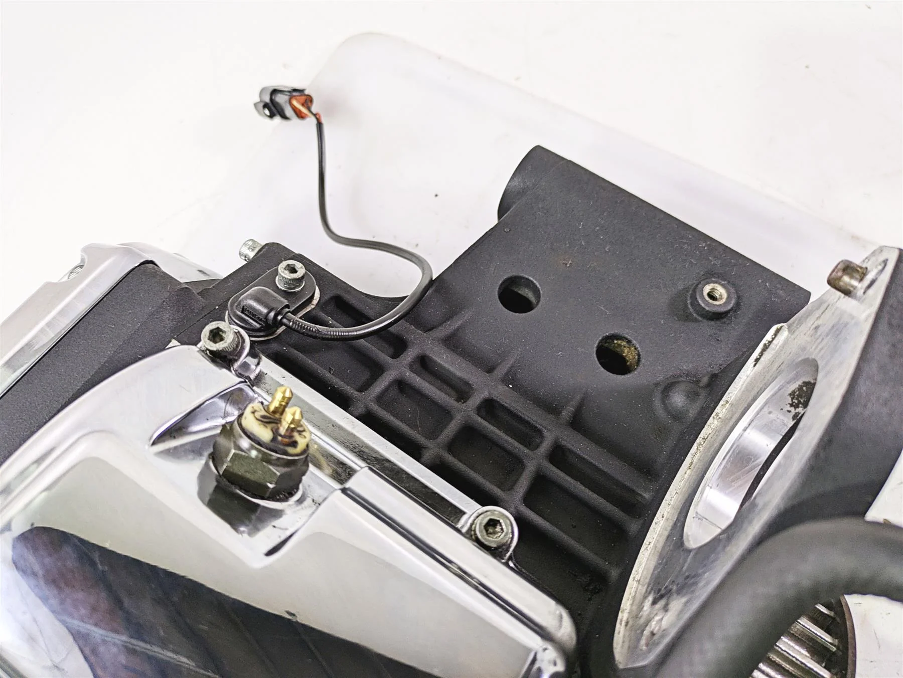 2005 Harley Softail FLSTSCI Heritage Springer 5-Speed Transmission 39k 33007-05 - Image 10