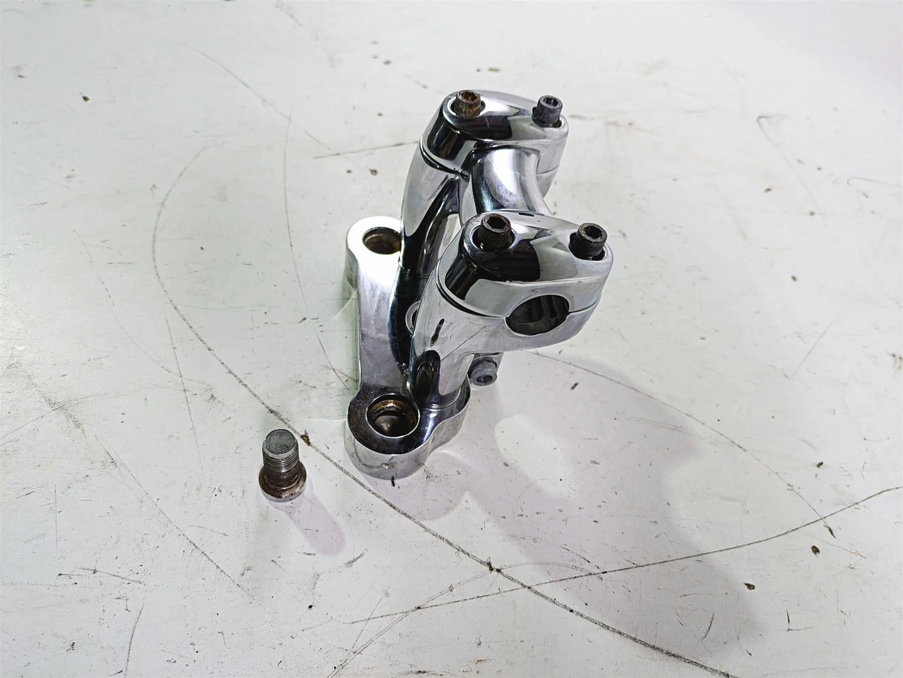 2005 Harley Softail FLSTSCI Heritage Springer Aftermarket Triple Tree & Risers - Image 3