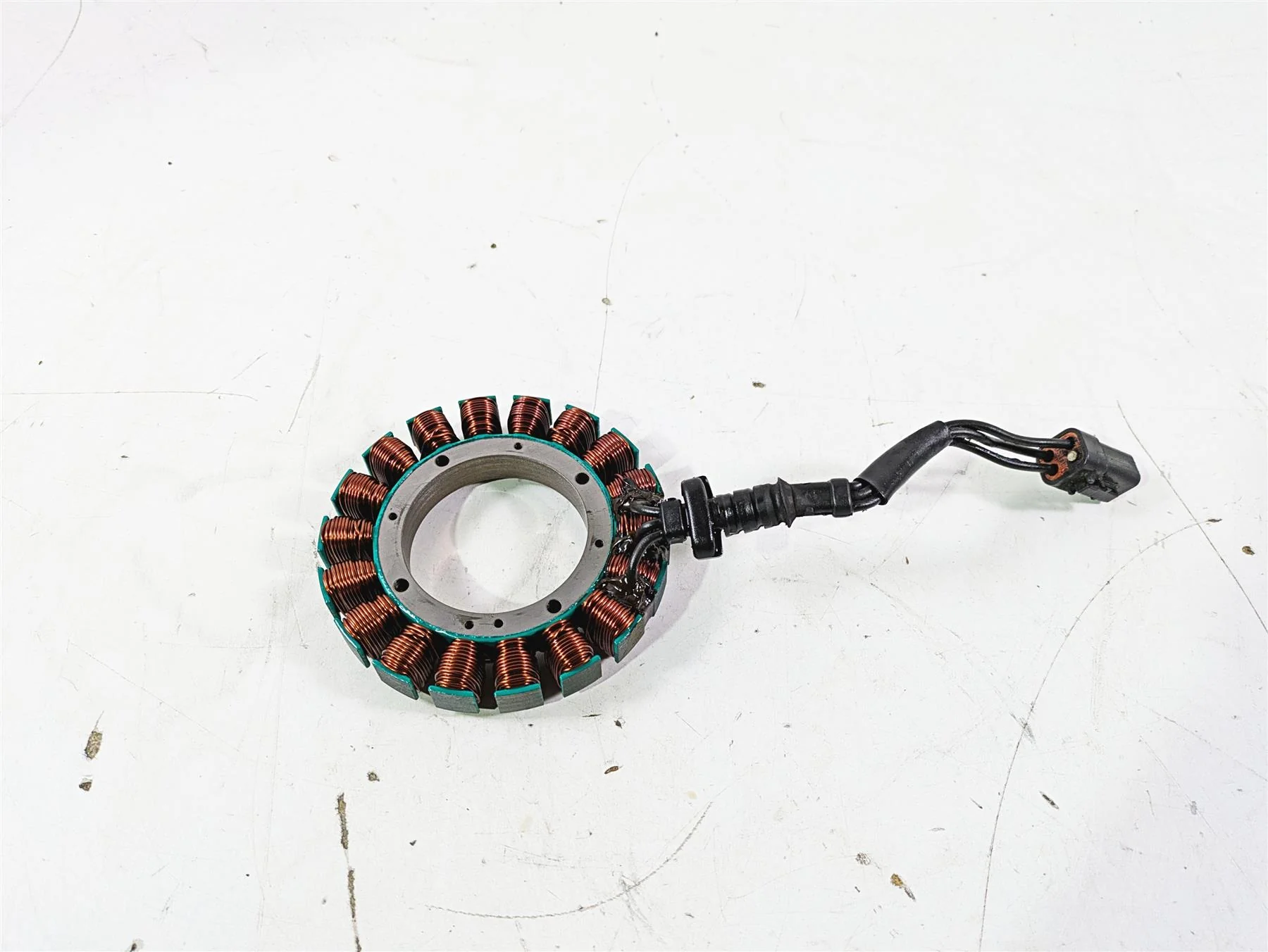 2005 Harley Softail FLSTSCI Heritage Springer Alternator Stator 38A 30017-01B