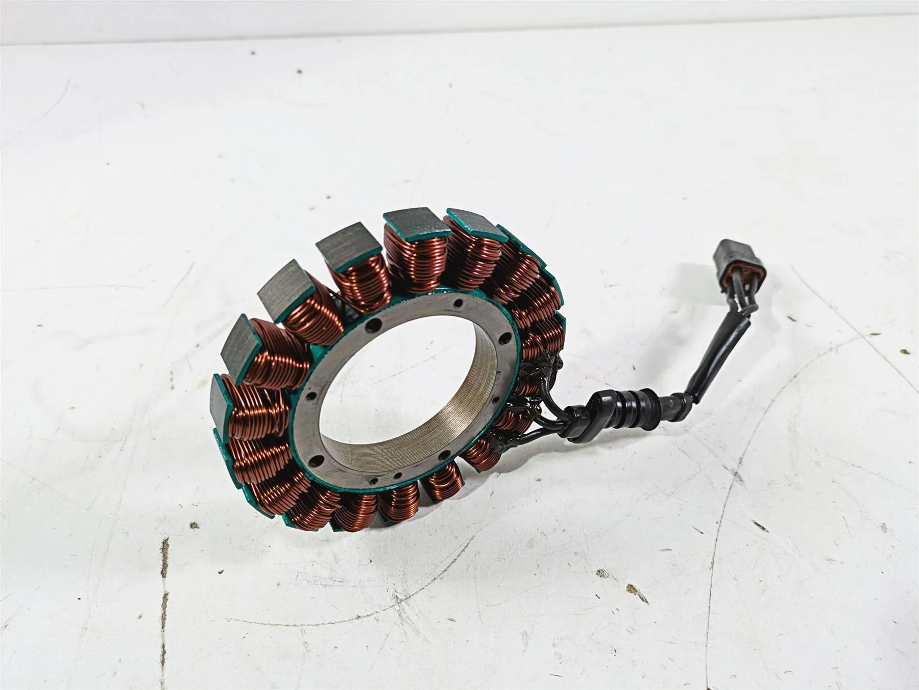 2005 Harley Softail FLSTSCI Heritage Springer Alternator Stator 38A 30017-01B - Image 12