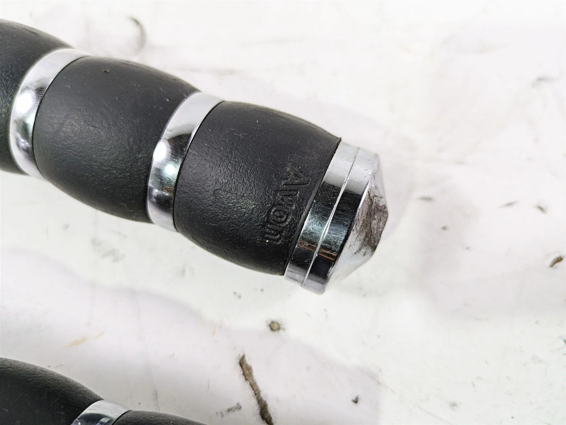 2005 Harley Softail FLSTSCI Heritage Springer Avon Air Cushion Grip Set AIR-90 - Image 7