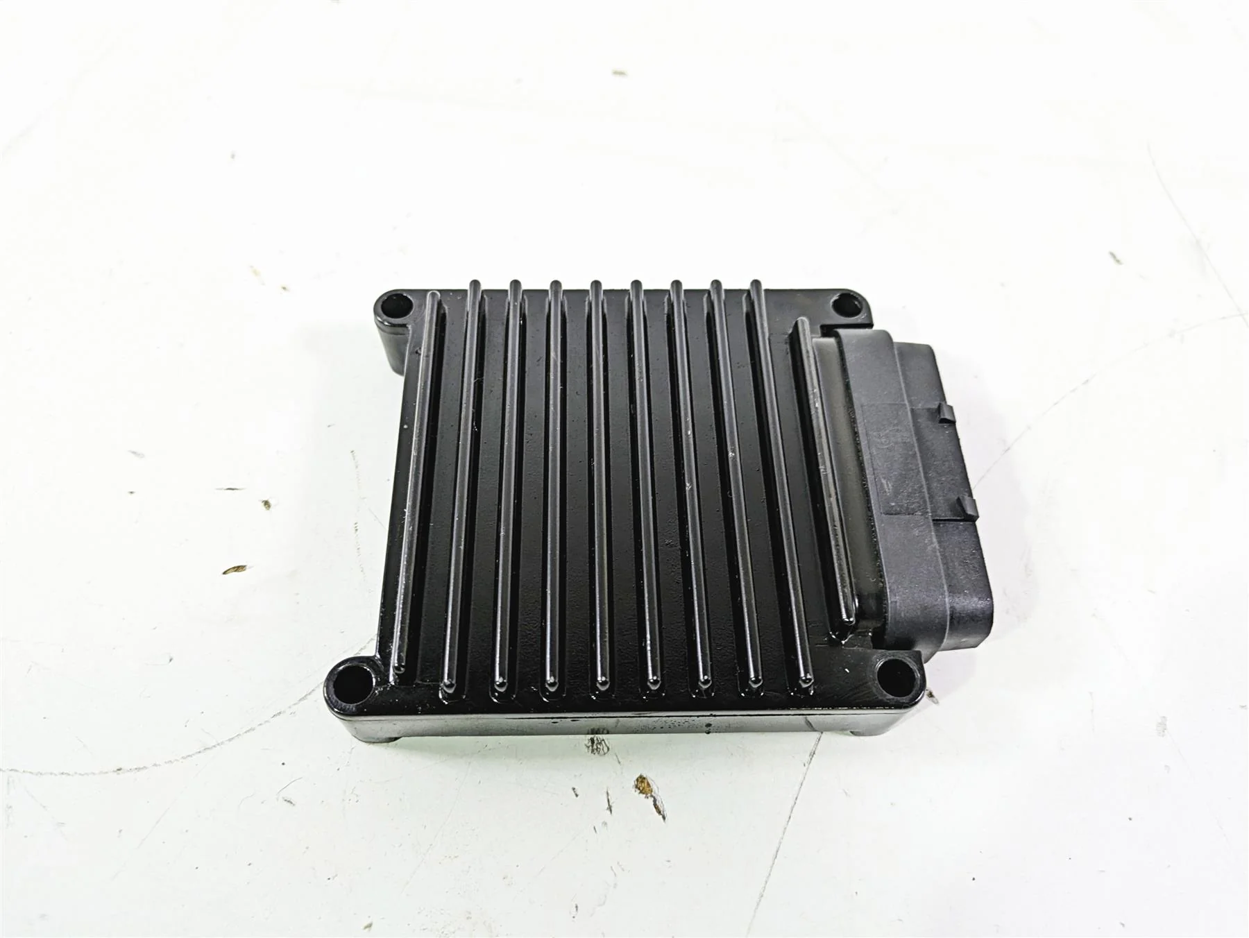 2005 Harley Softail FLSTSCI Heritage Springer Cdi Ecm Control Module 32498-05 - Image 10