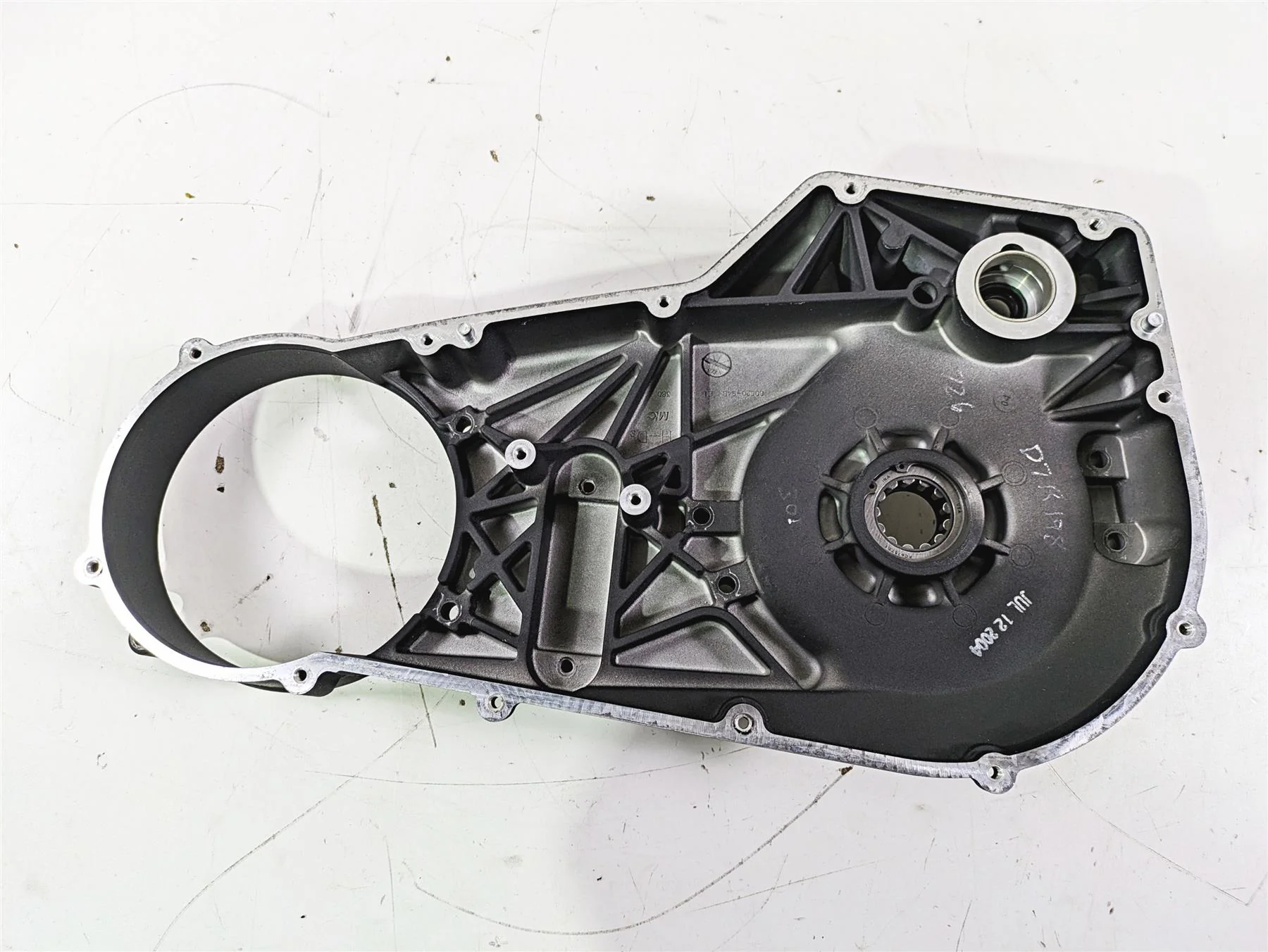 2005 Harley Softail FLSTSCI Heritage Springer Inner Primary Cover 60620-94B - Image 2