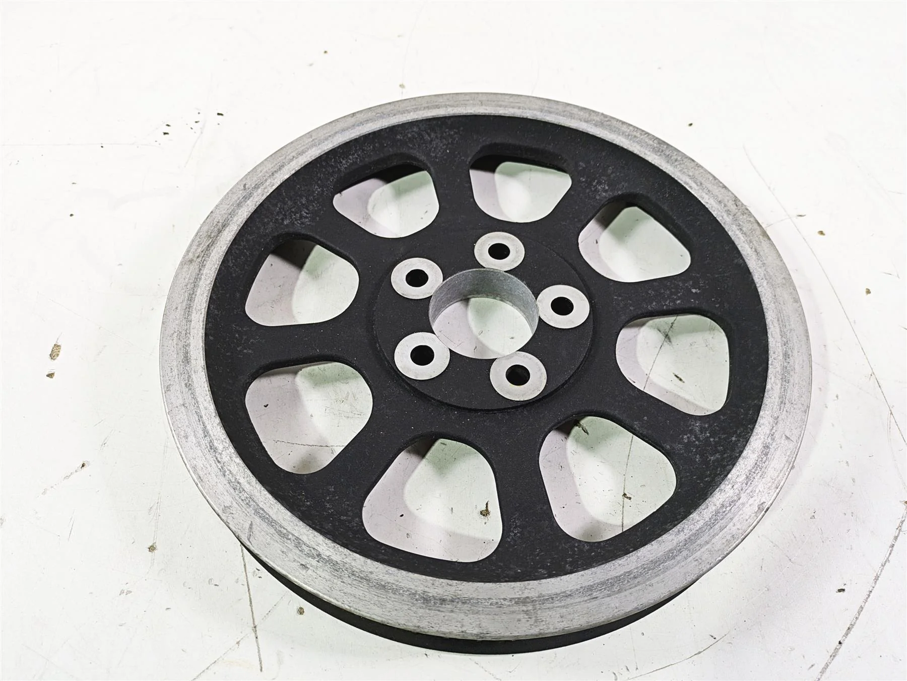 2005 Harley Softail FLSTSCI Heritage Springer Rear Belt Pulley 70T 40306-00