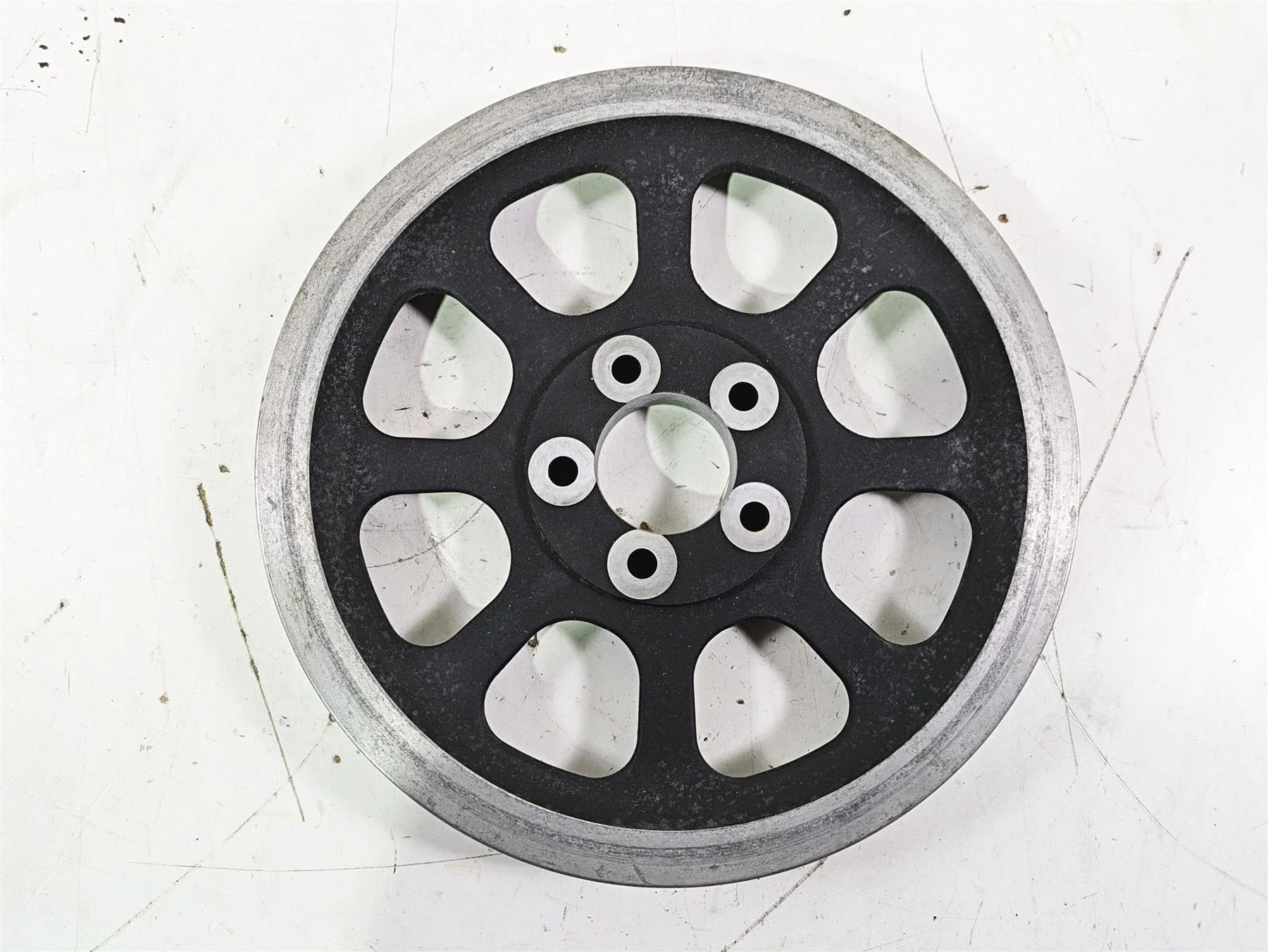 2005 Harley Softail FLSTSCI Heritage Springer Rear Belt Pulley 70T 40306-00 - Image 5