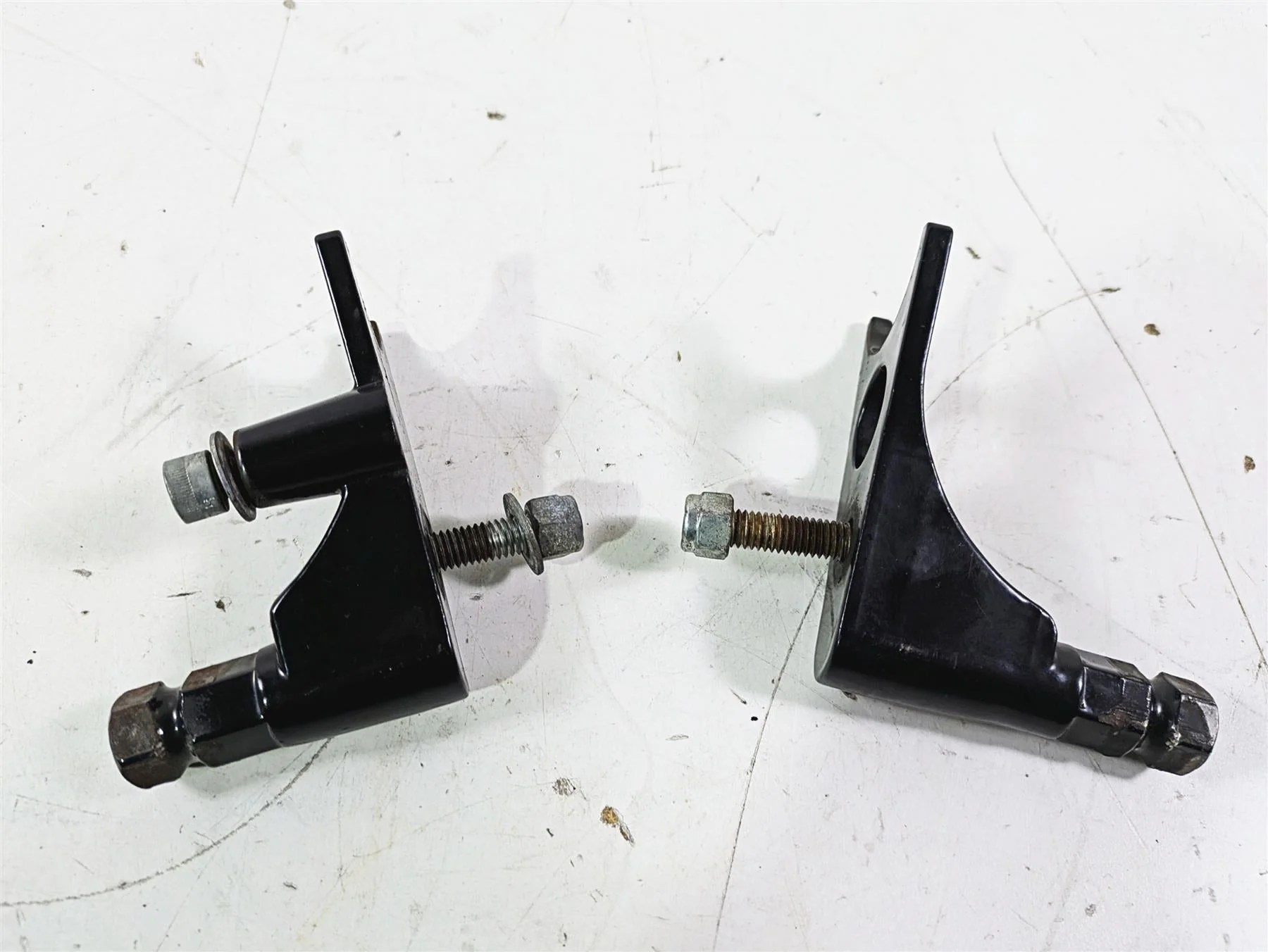 2005 Harley Softail FLSTSCI Heritage Springer Rear Floorboard Mounts 50602-00A - Image 11