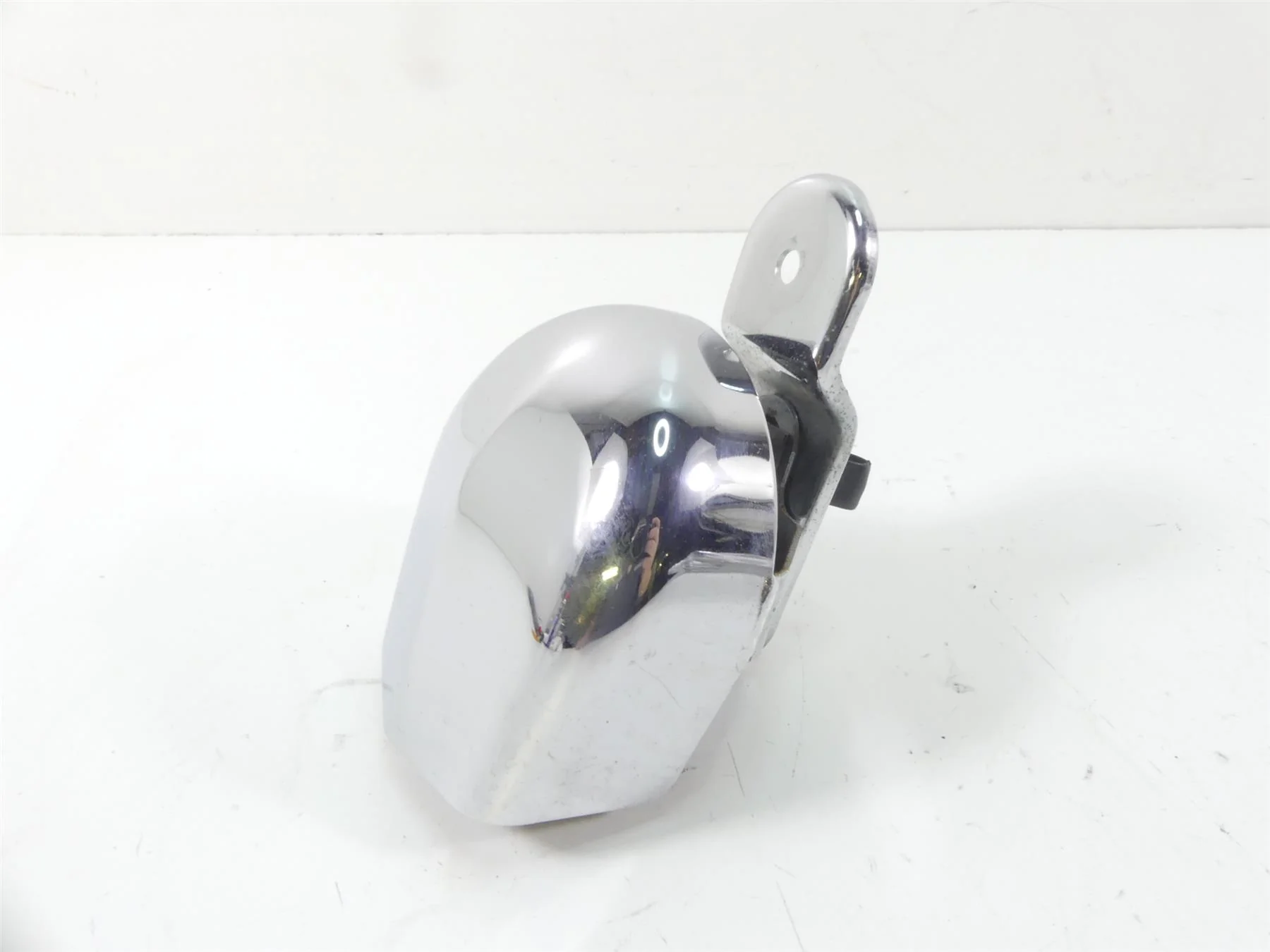 2005 Harley Touring CVO FLHTC SE Electra Glide  Horn With Chrome Cover 69012-93A - Image 2