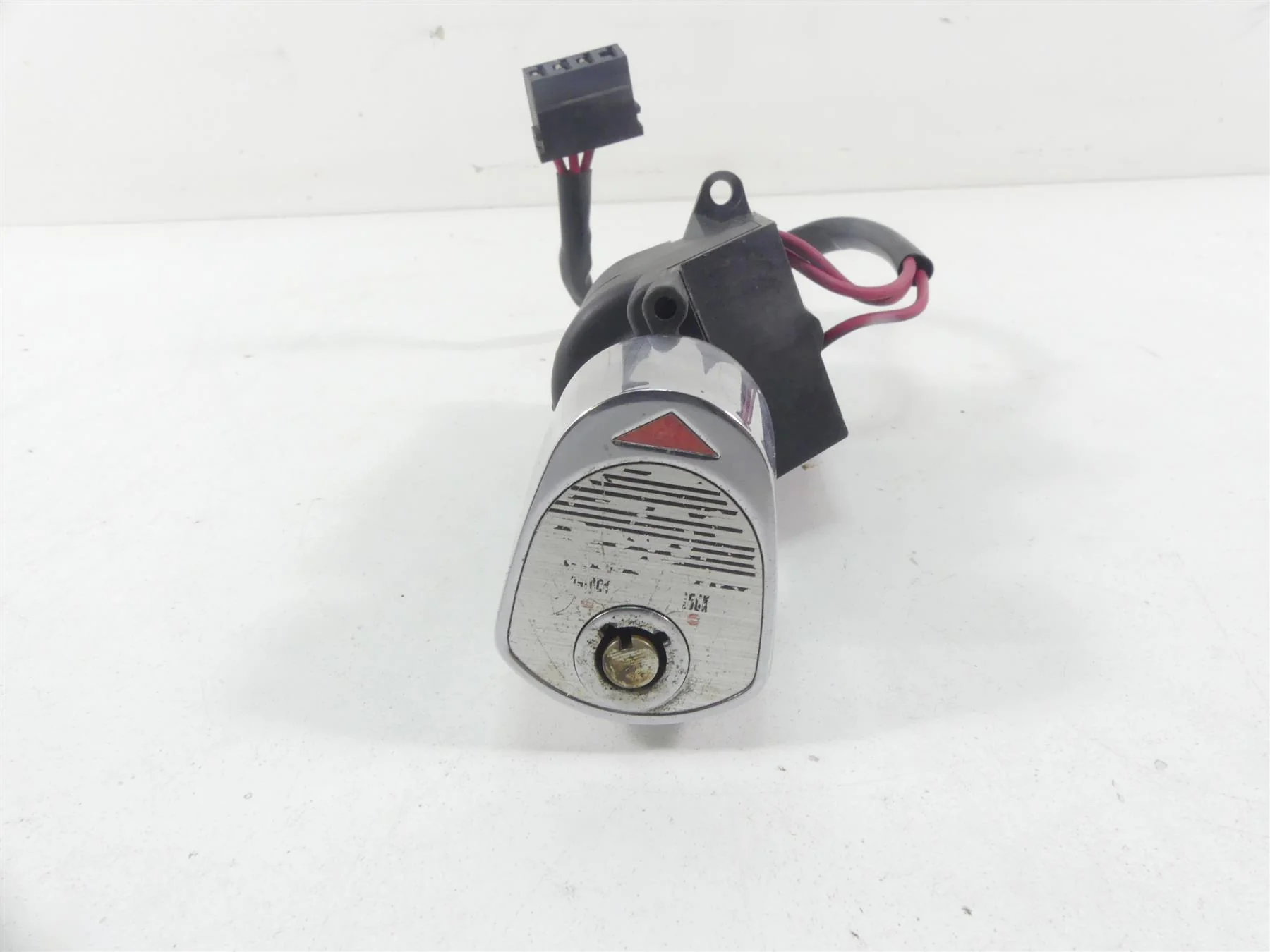 2005 Harley Touring CVO FLHTC SE Electra Glide  Ignition Switch Key Set 71640-99