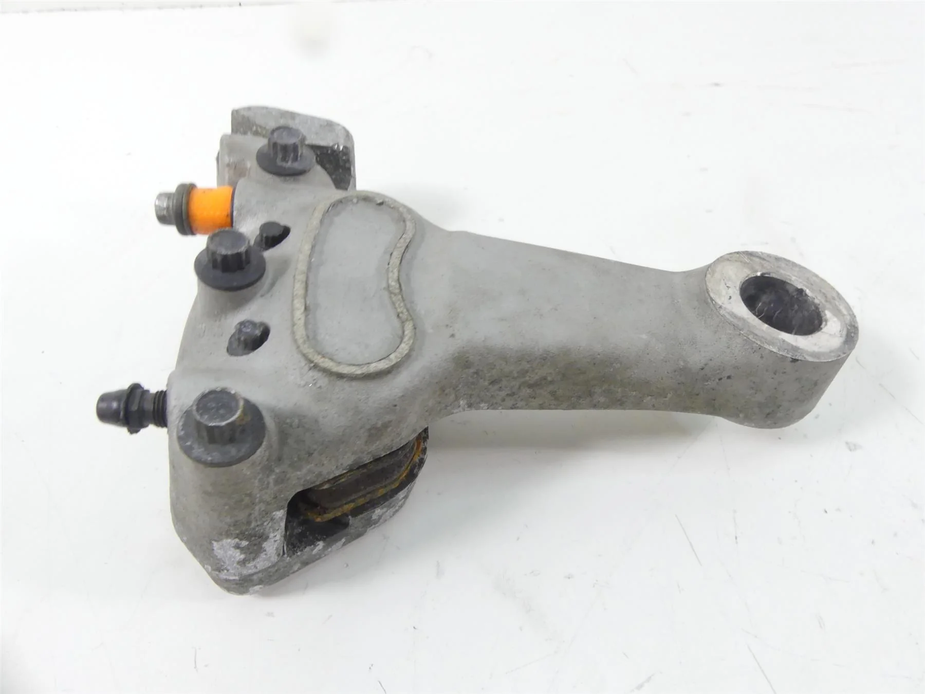 2005 Harley Touring CVO FLHTC SE Electra Glide  Rear Brake Caliper 44423-02C - Image 4