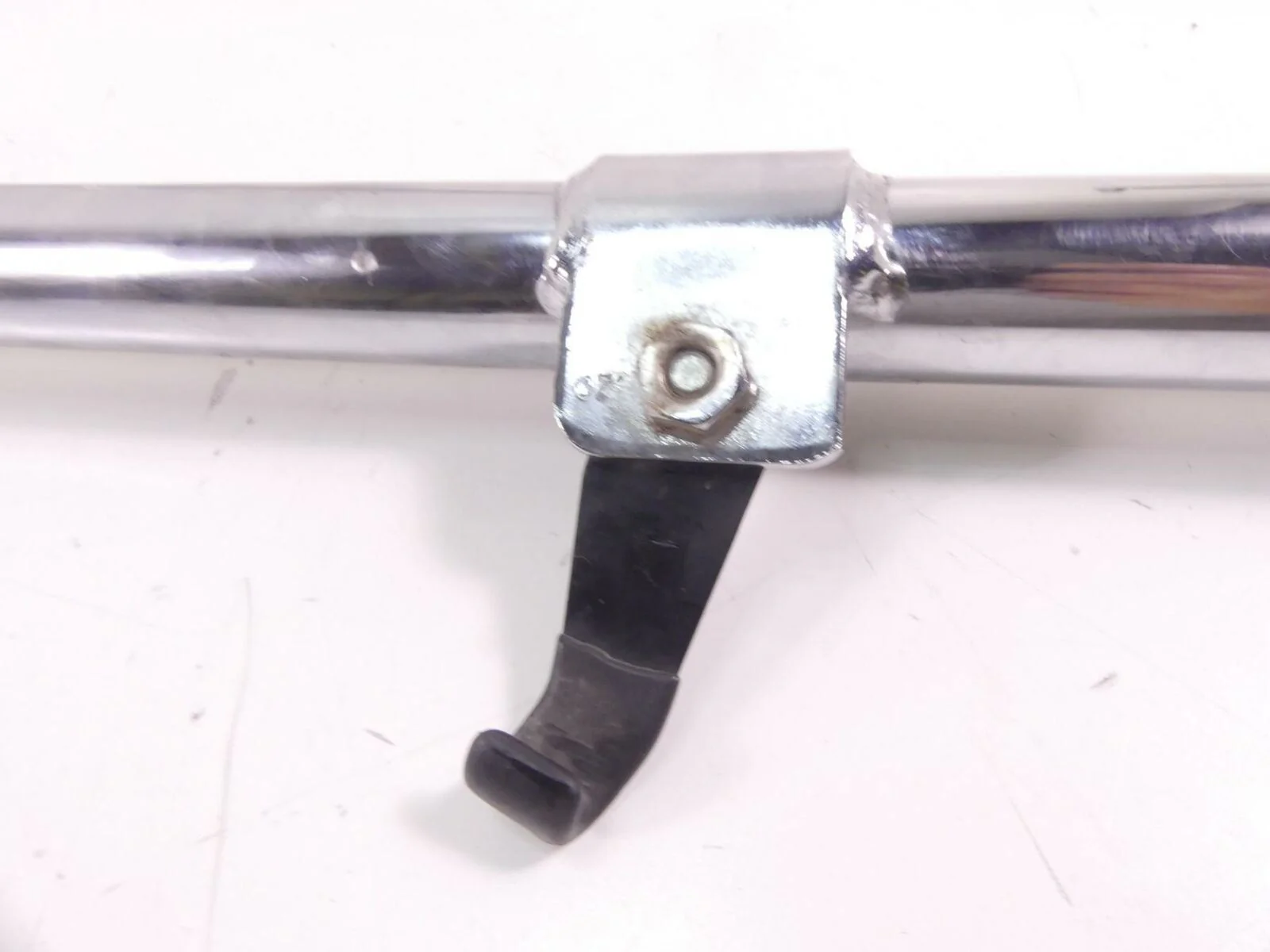 2005 Harley Touring CVO FLHTCSE Electra Glide  Engine Frame Guard  49184-97 - Image 6