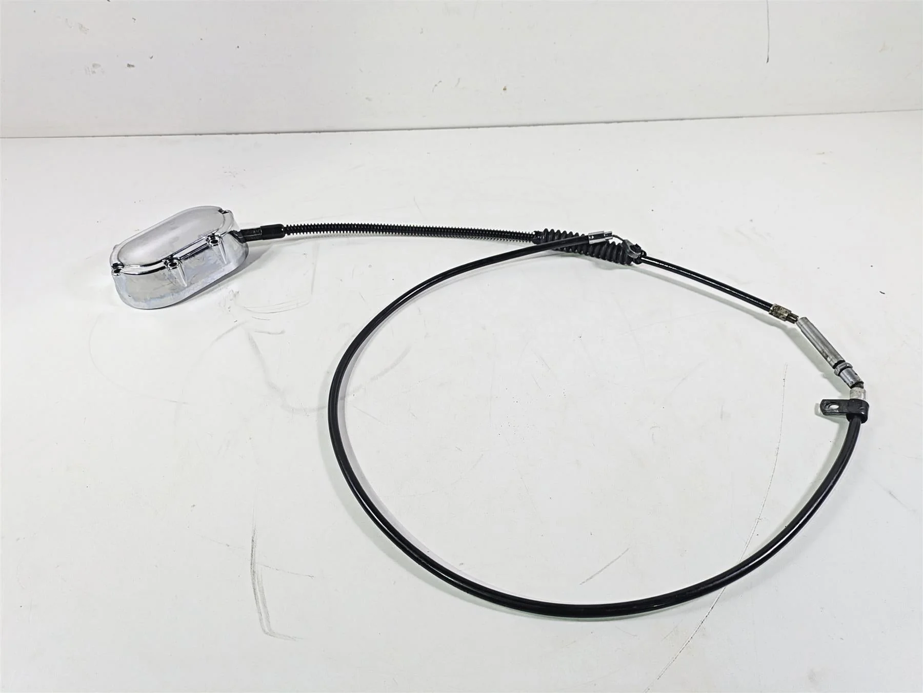 2005 Harley Touring FLHRI Road King Clutch Chrome Cover & Mechanism 37105-99 - Image 3