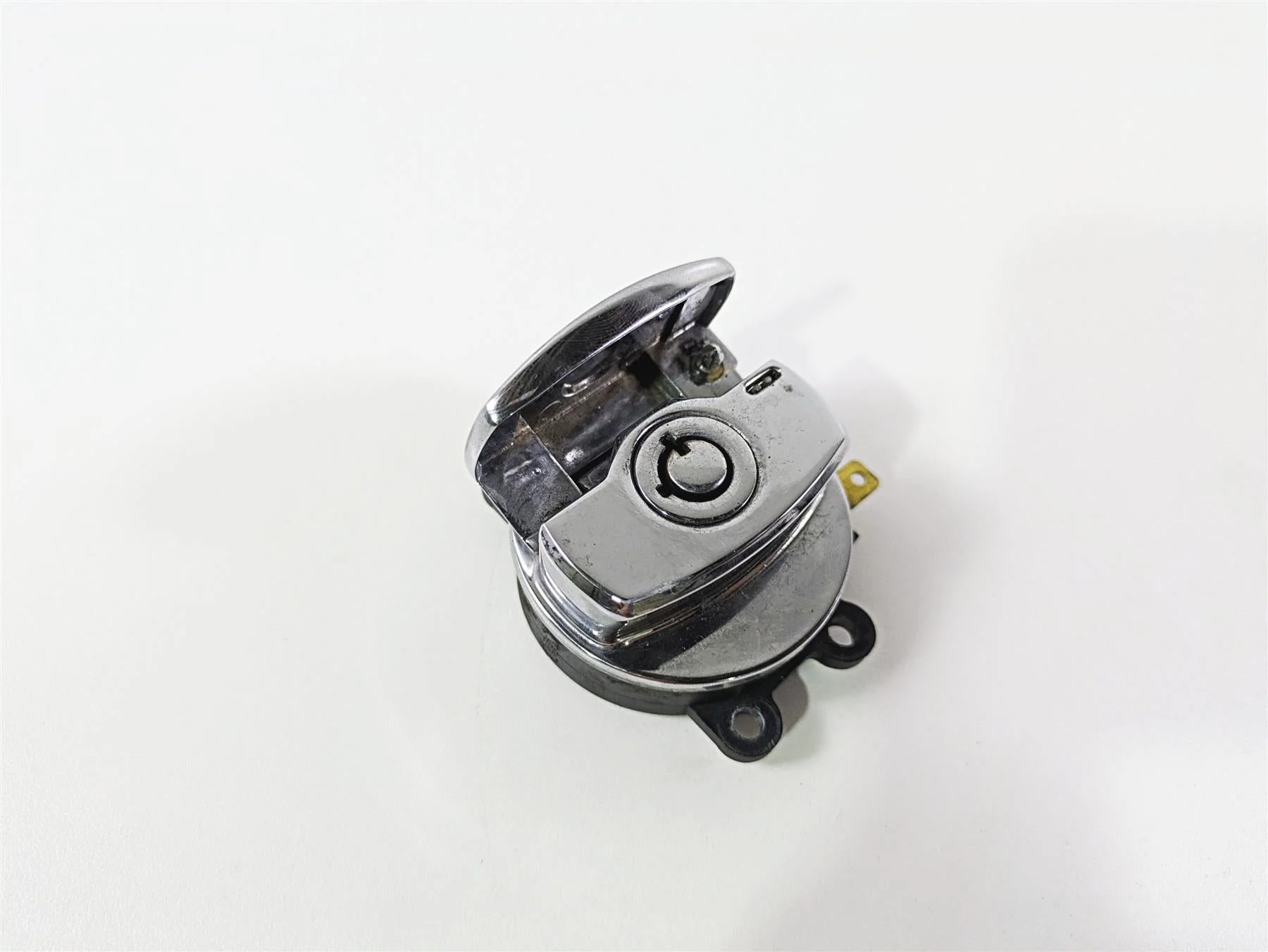 2005 Harley Touring FLHRI Road King Ignition Switch Fork Lock Set 71540-94B - Image 7
