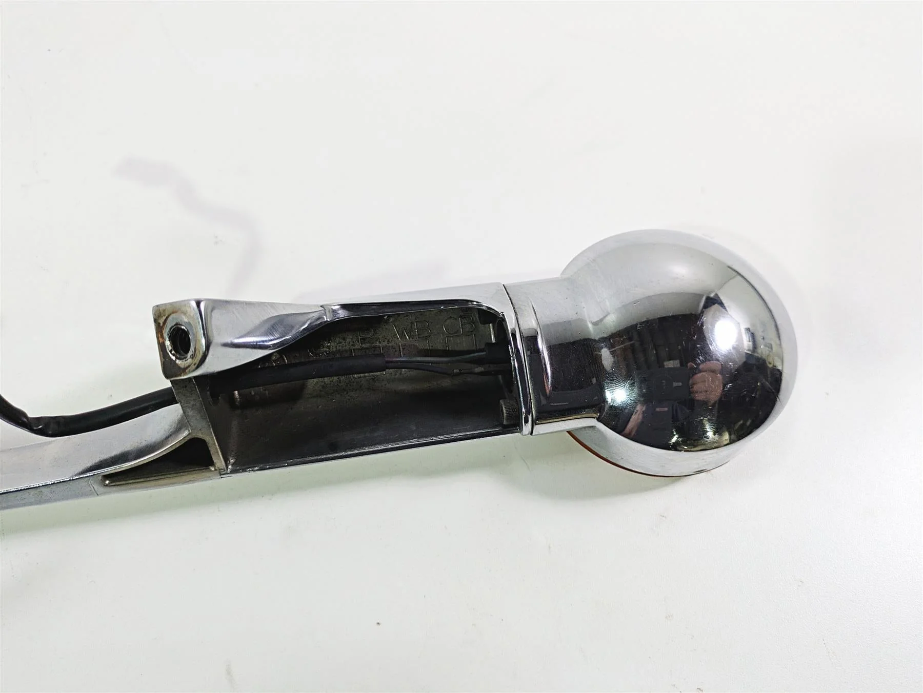 2005 Harley Touring FLHRI Road King Rear Blinker Turn Signal Bar Set 68145-98 - Image 9