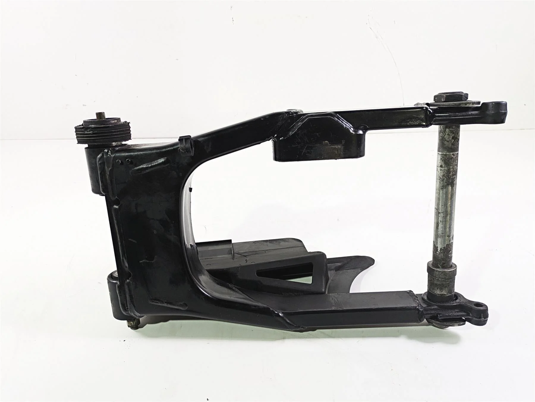 2005 Harley Touring FLHRI Road King Rear Swingarm Swing Arm 1" 47549-02A - Image 7