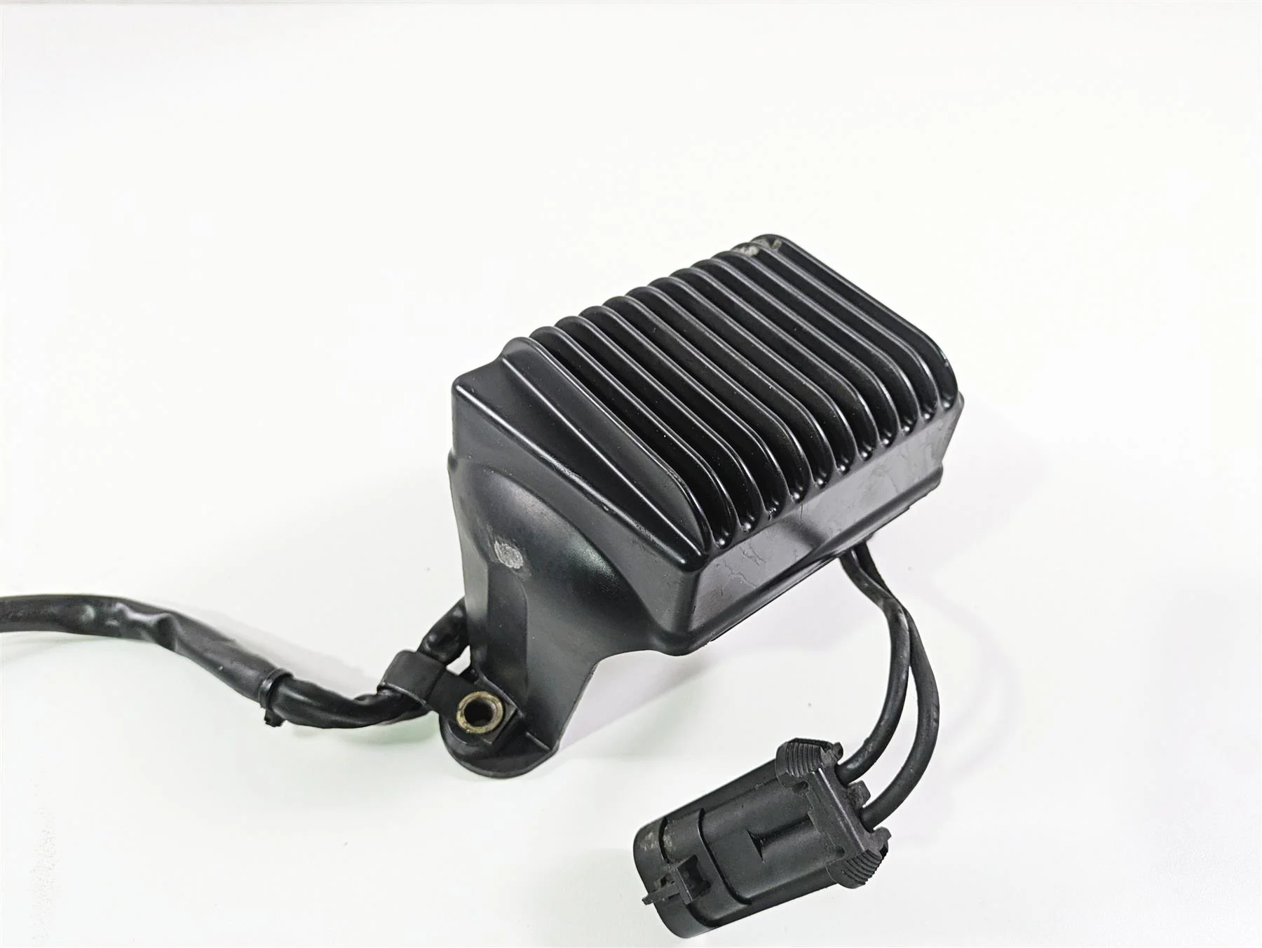 2005 Harley Touring FLHRI Road King Rectifier Voltage Regulator 74505-04 - Image 12
