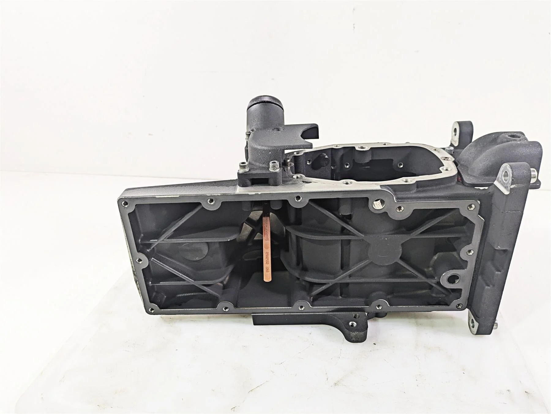 2005 Harley Touring FLHRI Road King Transmission Gear Box Case Cover 34740-02A - Image 10