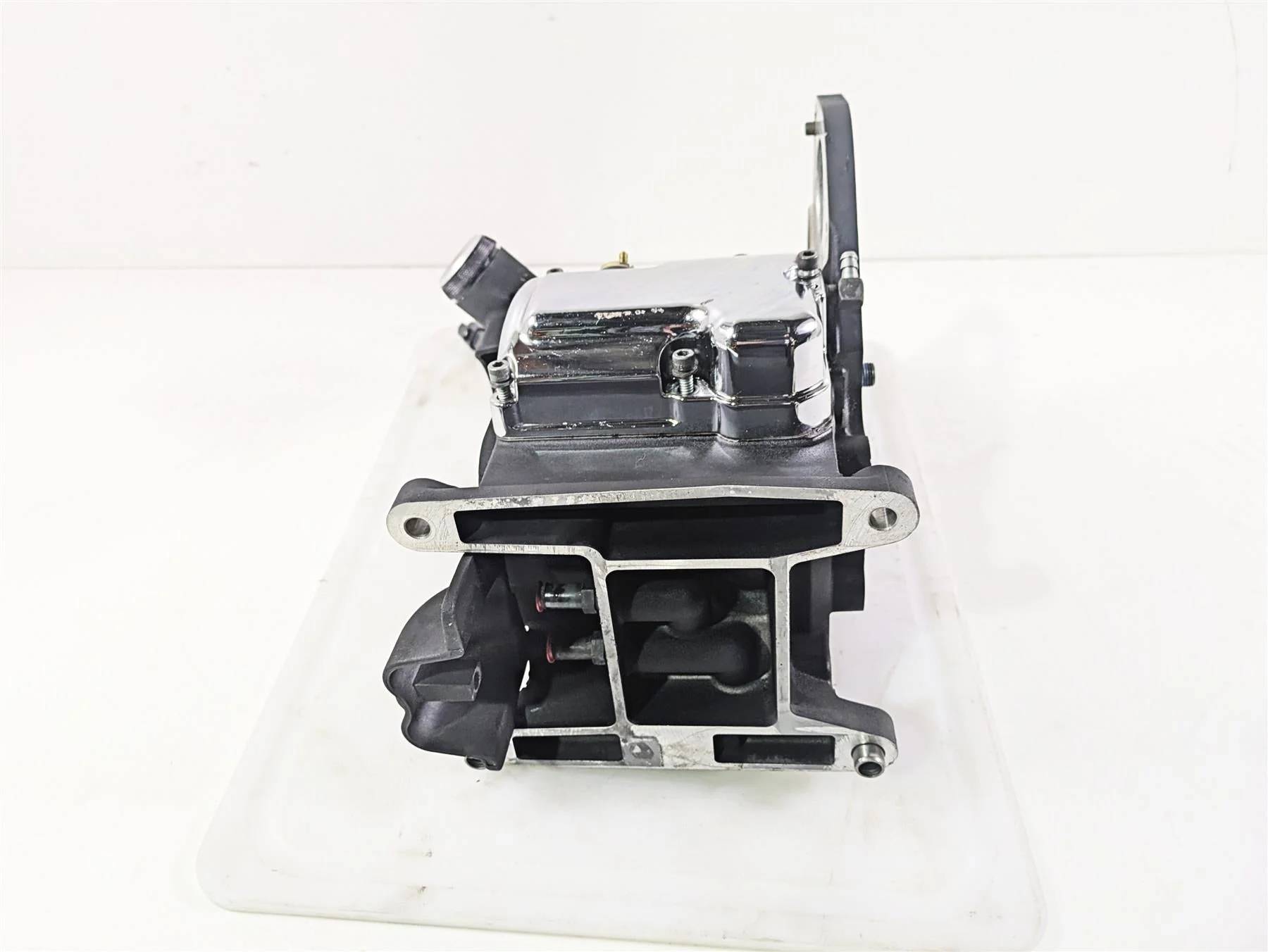 2005 Harley Touring FLHRI Road King Transmission Gear Box Case Cover 34740-02A - Image 2