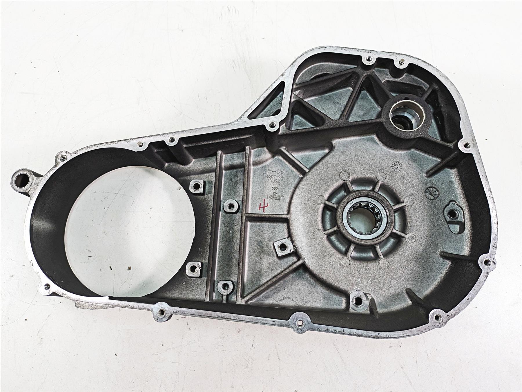 2005 Harley Touring FLHTCUI Electra Glide Inner Primary Drive Cover 60677-01C