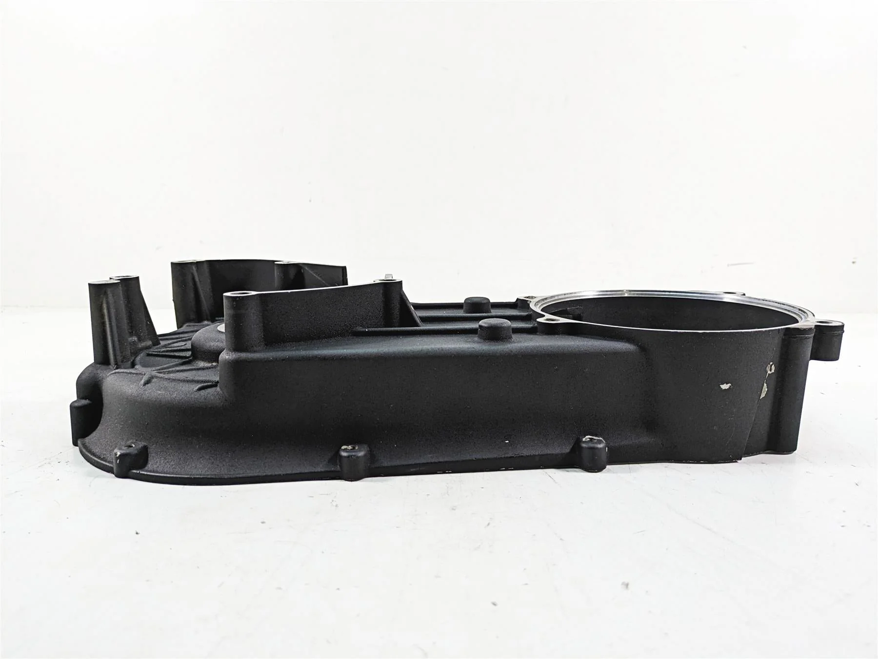 2005 Harley Touring FLHTCUI Electra Glide Inner Primary Drive Cover 60677-01C - Image 7
