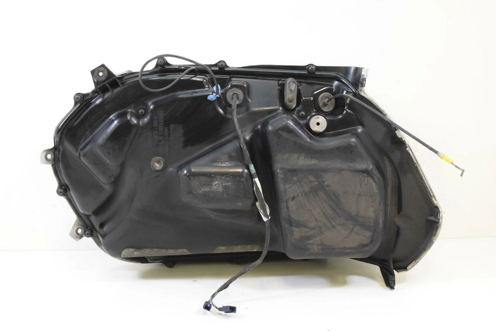 2005 Honda Goldwing GL1800  Right Silver Saddlebag With Light    81211-MCA- - Image 3