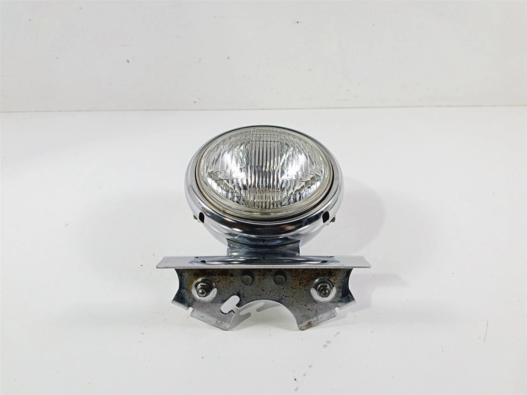2005 Kawasaki EN500 Vulcan Chrome Head Light Lamp Headlight & Mount  23005-1149 - Image 3