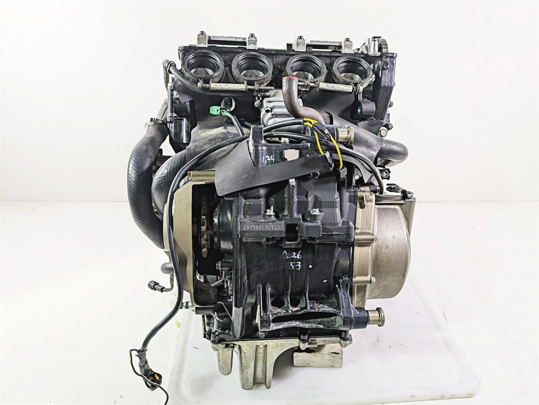 2005 Kawasaki ZX1000 ZX10R Ninja Engine Motor Crankcase - Read 14001-0058 - Image 5