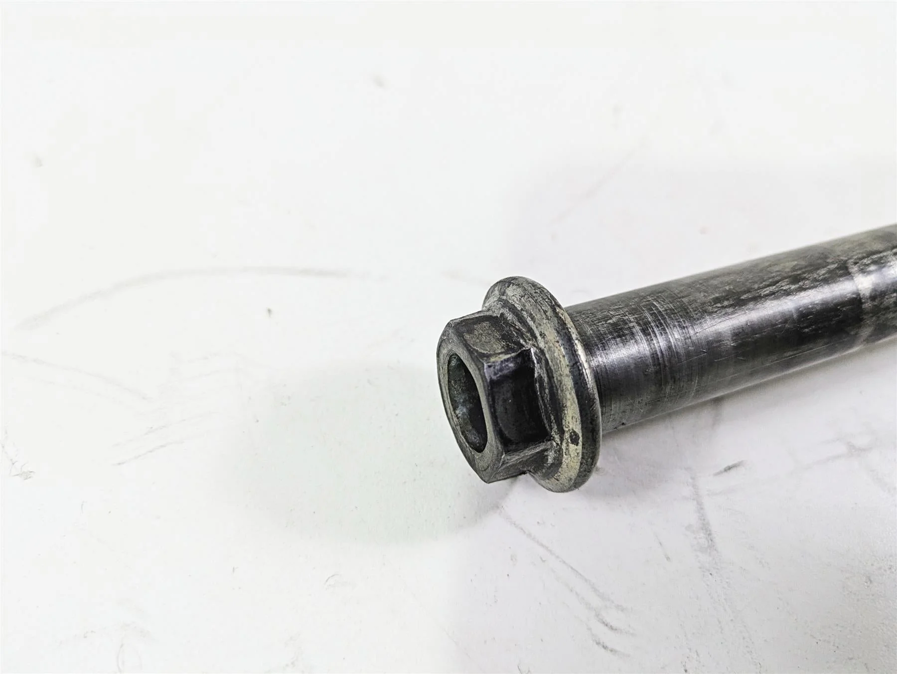 2005 Kawasaki ZX1000 ZX10R Ninja Front Axle Wheel Spindle 41068-0011 - Image 6