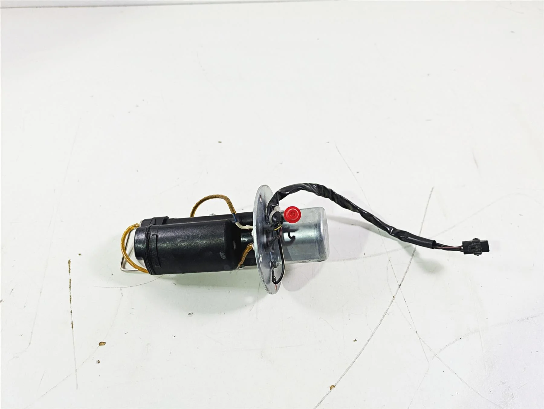 2005 Kawasaki ZX1000 ZX10R Ninja Fuel Gas Petrol Pump 49040-0004 - Image 5