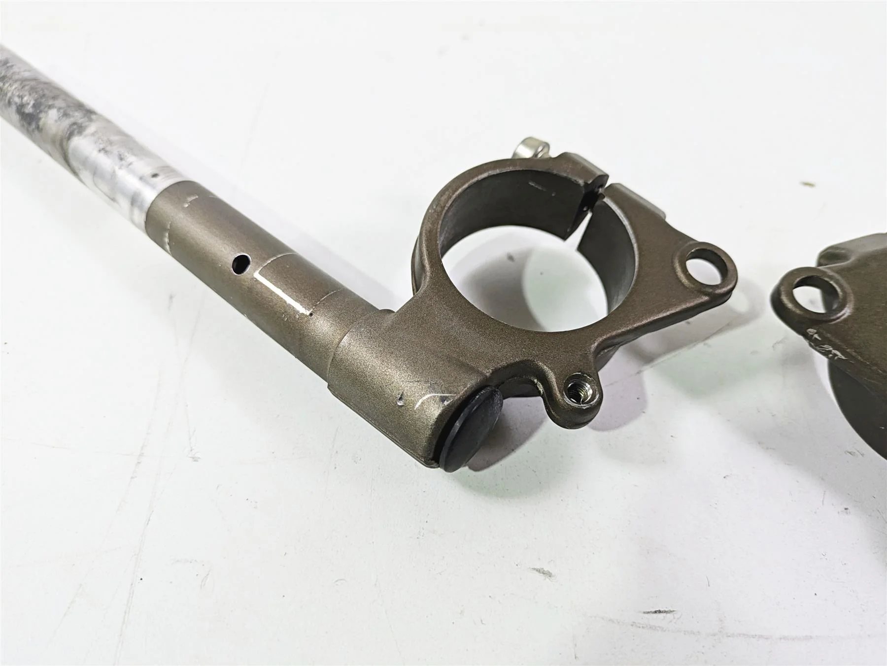 2005 Kawasaki ZX1000 ZX10R Ninja Handlebar Handle Bar Set 46003-0045 46003-0046 - Image 7