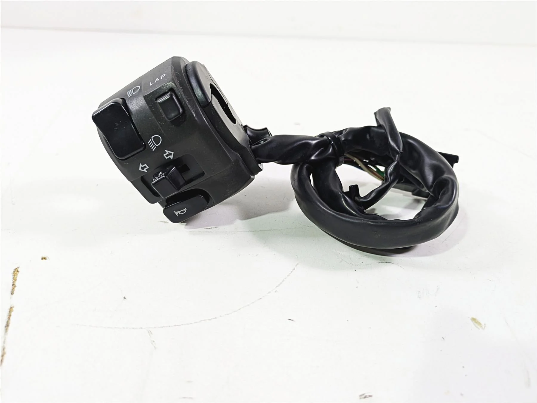 2005 Kawasaki ZX1000 ZX10R Ninja Left Hand Turn Signal Control Switch 46091-0116 - Image 5