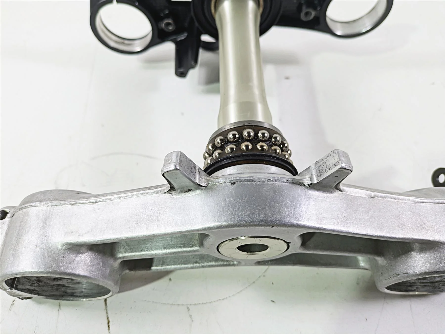 2005 Kawasaki ZX1000 ZX10R Ninja Upper Lower Triple Tree Set 44037-0019 - Image 11