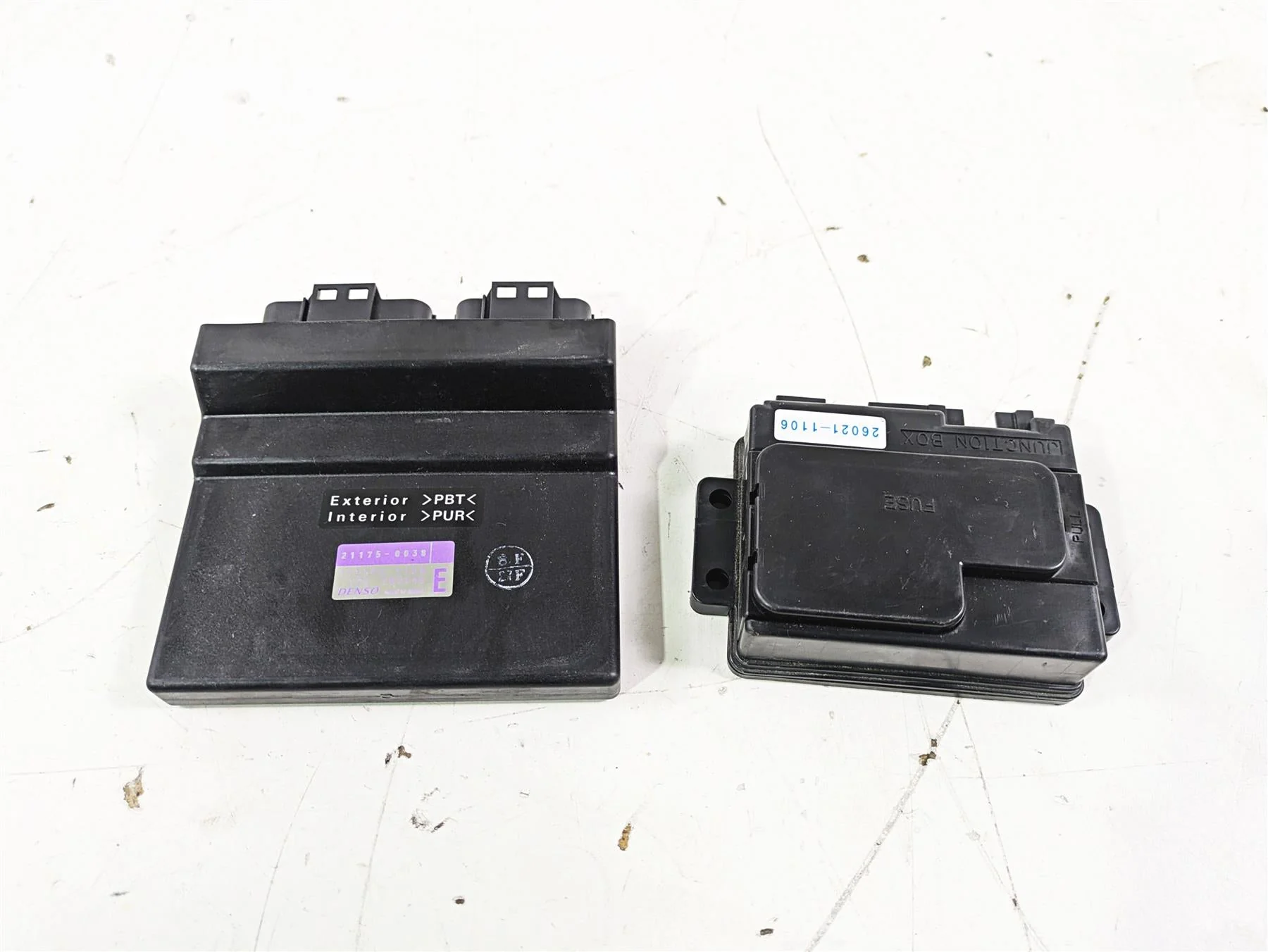 2005 Kawasaki ZX12R Ninja Cdi Ecu Ecm Control Module & Junction Box 21175-0038