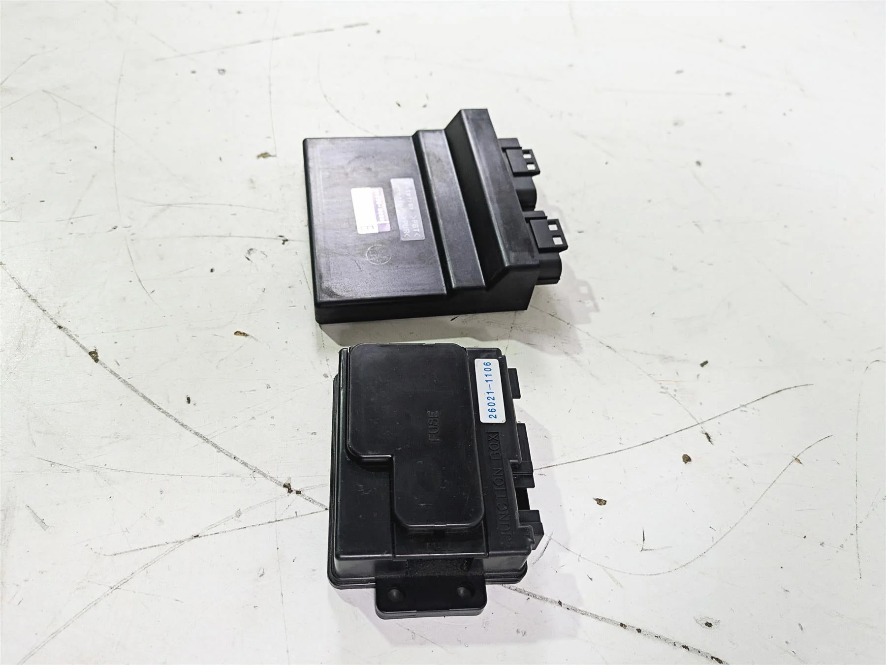 2005 Kawasaki ZX12R Ninja Cdi Ecu Ecm Control Module & Junction Box 21175-0038 - Image 3