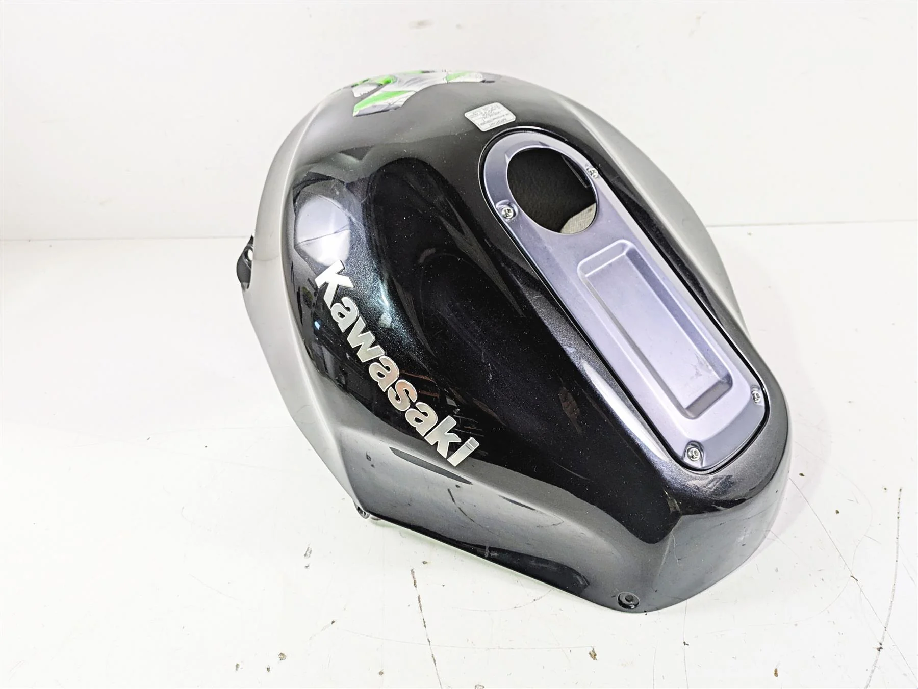 2005 Kawasaki ZX12R Ninja Fuel Gas Petrol Tank Cover Fairing 51026-1051