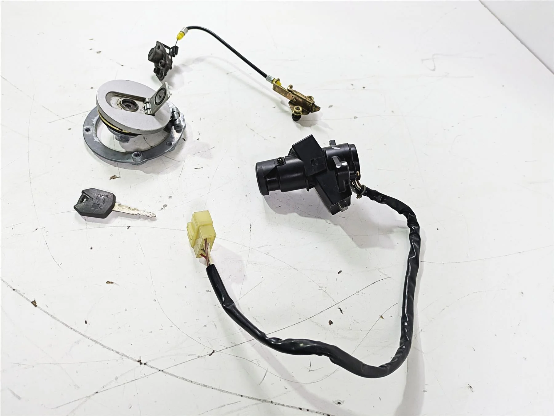 2005 Kawasaki ZX12R Ninja Ignition Switch Key Lock Tank Cap Set 27005-5130 - Image 2