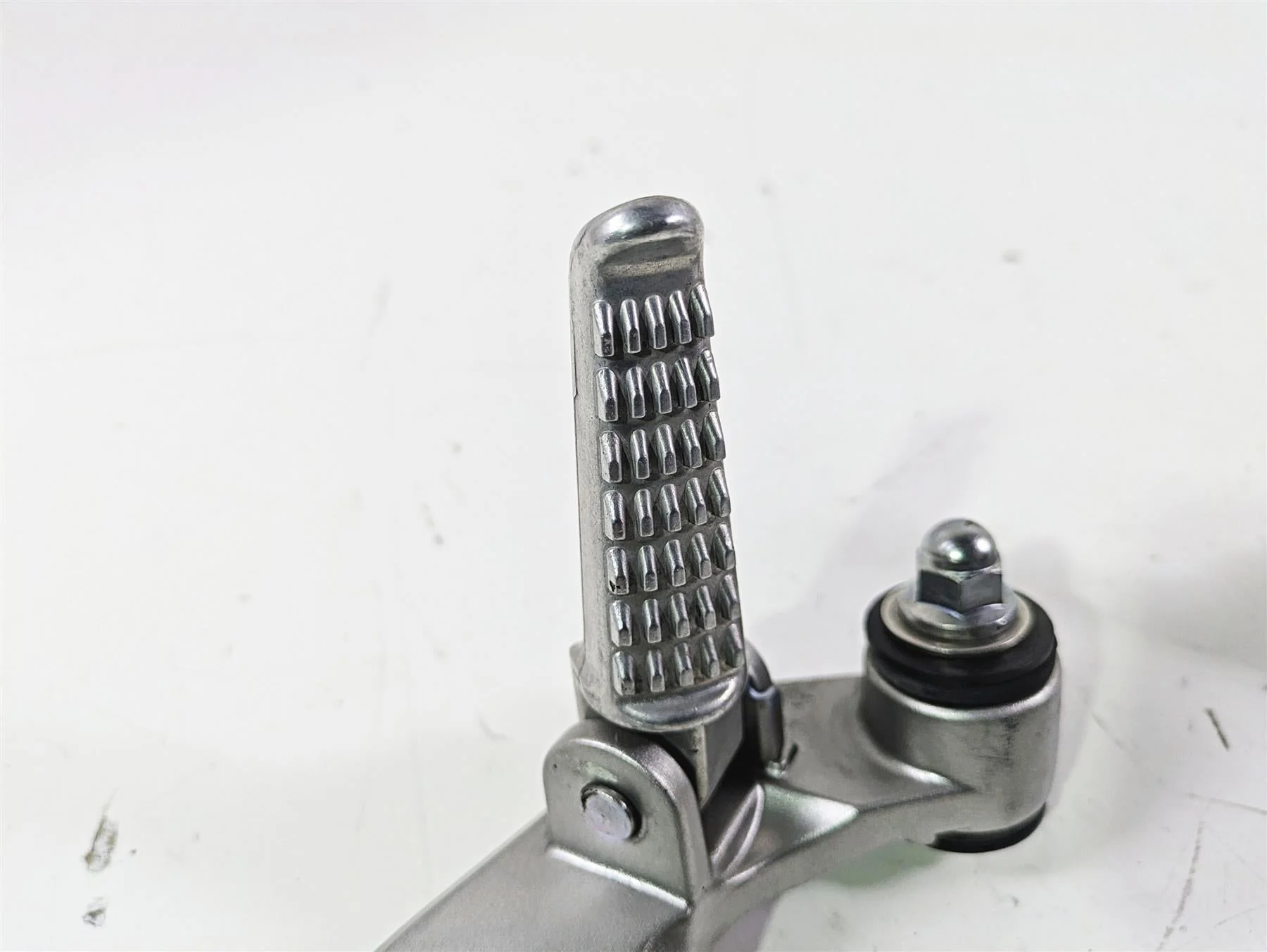 2005 Kawasaki ZX12R Ninja Rear Passenger Footpeg Set 35063-0062-458 - Image 9