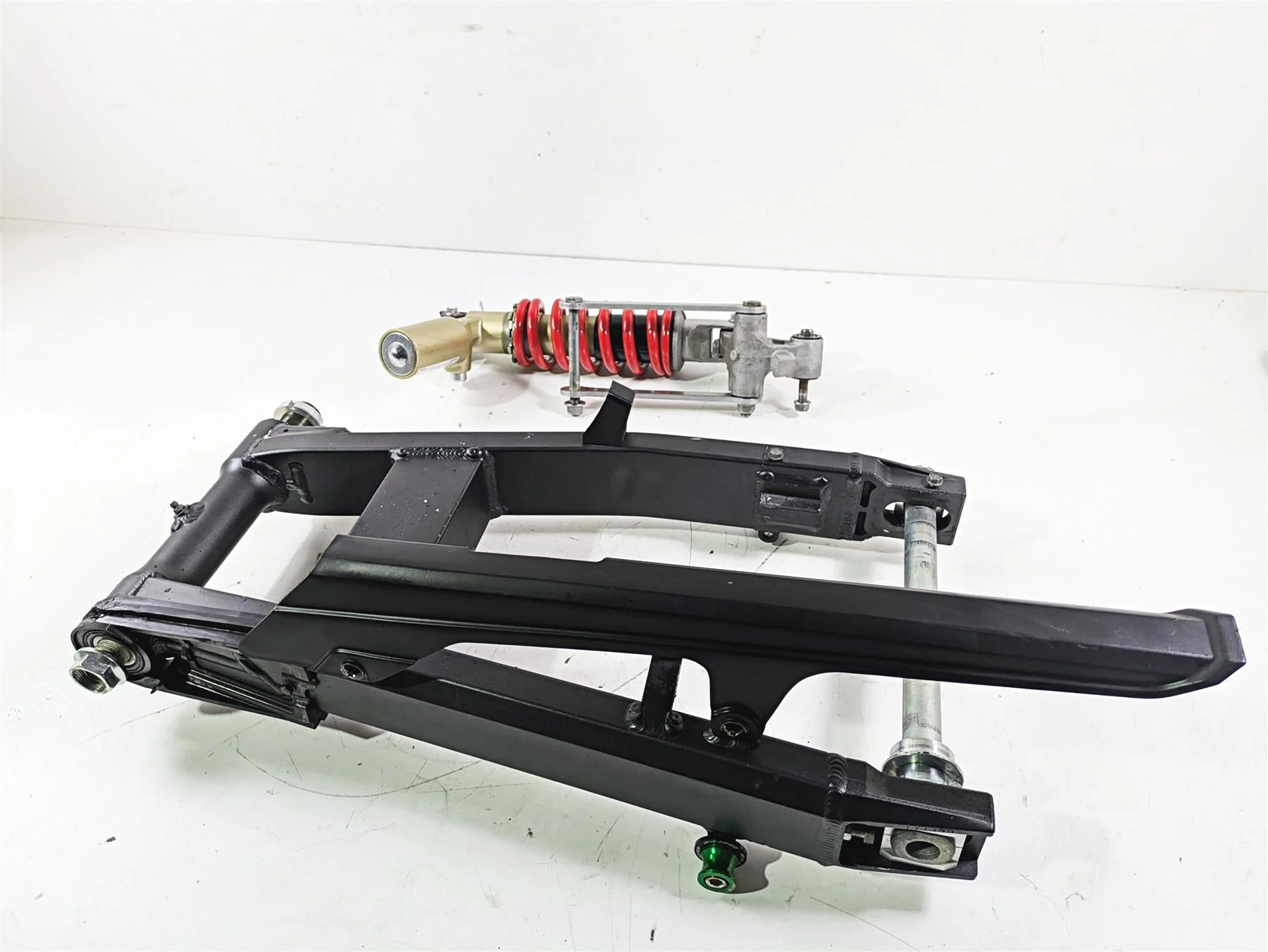 2005 Kawasaki ZX12R Ninja Rear Swingarm & Kyb Shock Set 33001-0053-8F 45014-0025 - Image 3