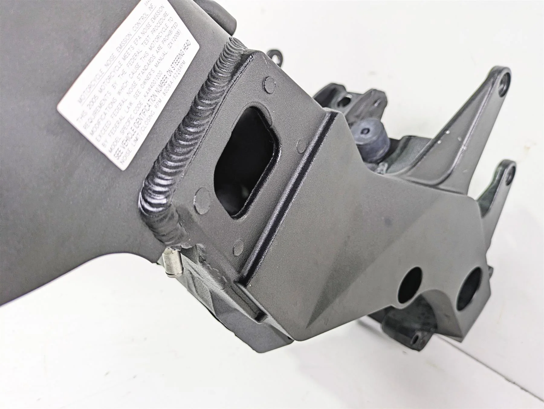 2005 Kawasaki ZX12R Ninja Straight Main Frame Chassis With Clear Texas Title 32160-1774-8F - Image 9