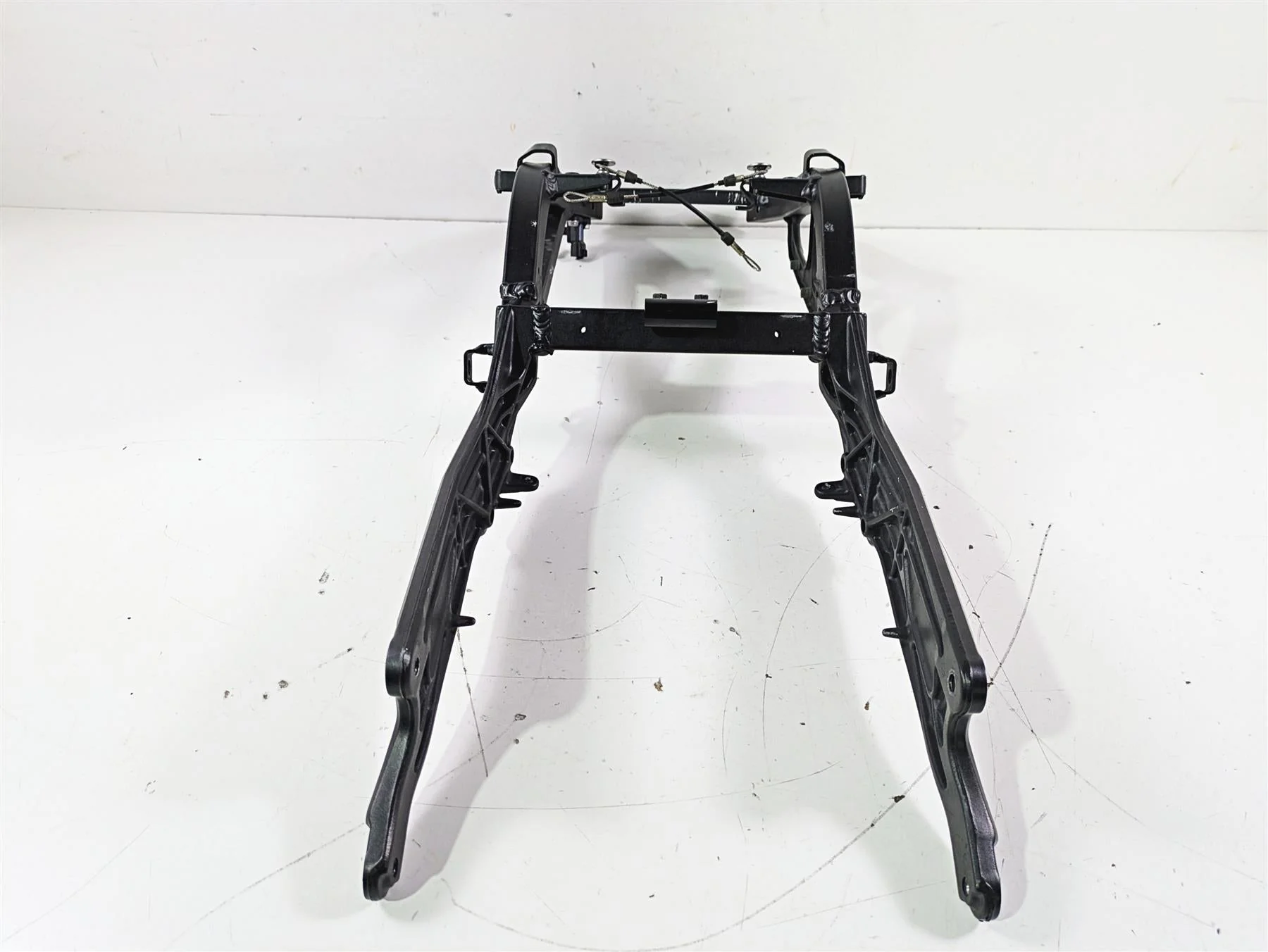 2005 Kawasaki ZX12R Ninja Straight Rear Subframe Sub Frame 32160-1778-8F - Image 4