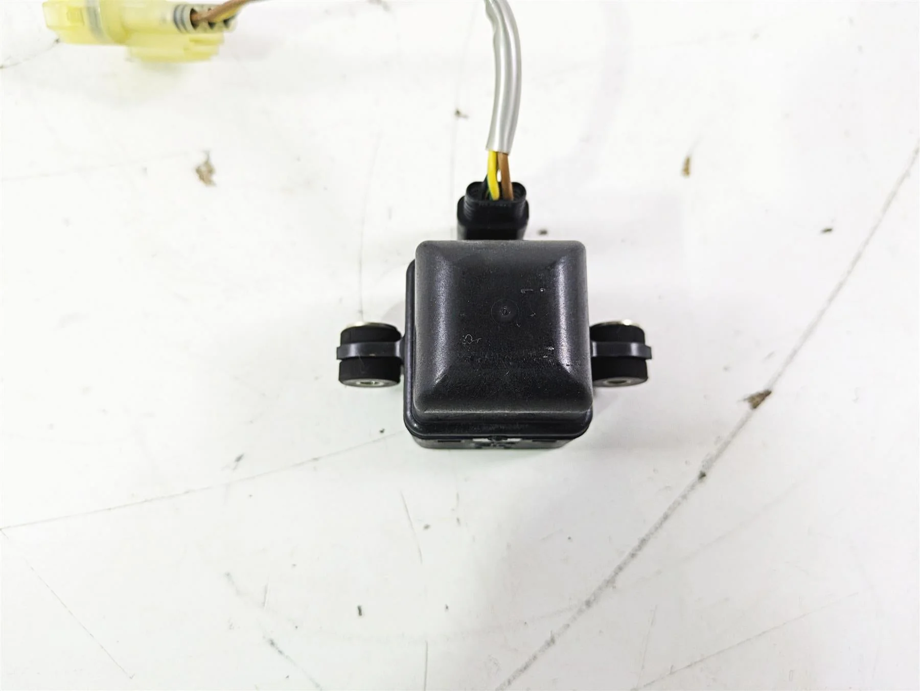 2005 Kawasaki ZX12R Ninja Tilt Lean Angle Sensor Unit 27010-1426 - Image 8