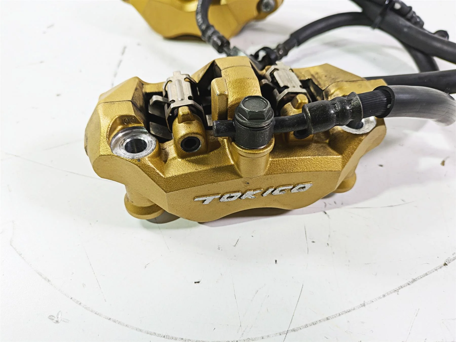 2005 Kawasaki ZX12R Ninja Tokico Front Brake Caliper Set 110mm 43080-0017-483 - Image 8