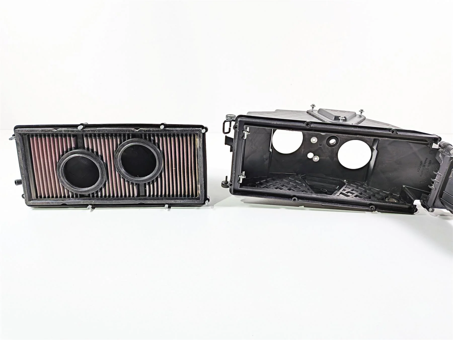 2005 KTM 950 LC8 Adventure Air Cleaner Filter Breather Box 60006002000 - Image 2
